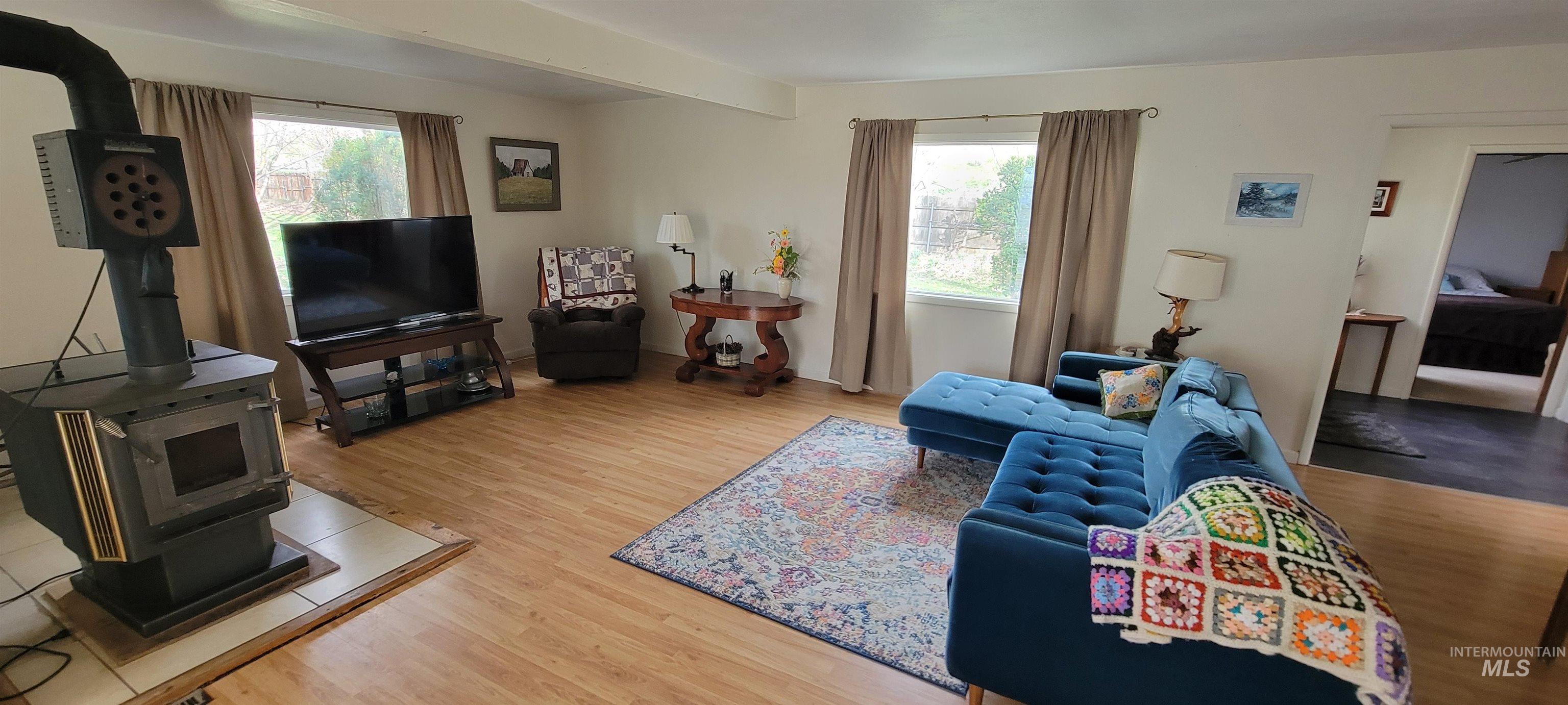 426 Hwy 12 E, Pomeroy, Washington 99347, 4 Bedrooms, 2 Bathrooms, Residential For Sale, Price $395,000, 98979045