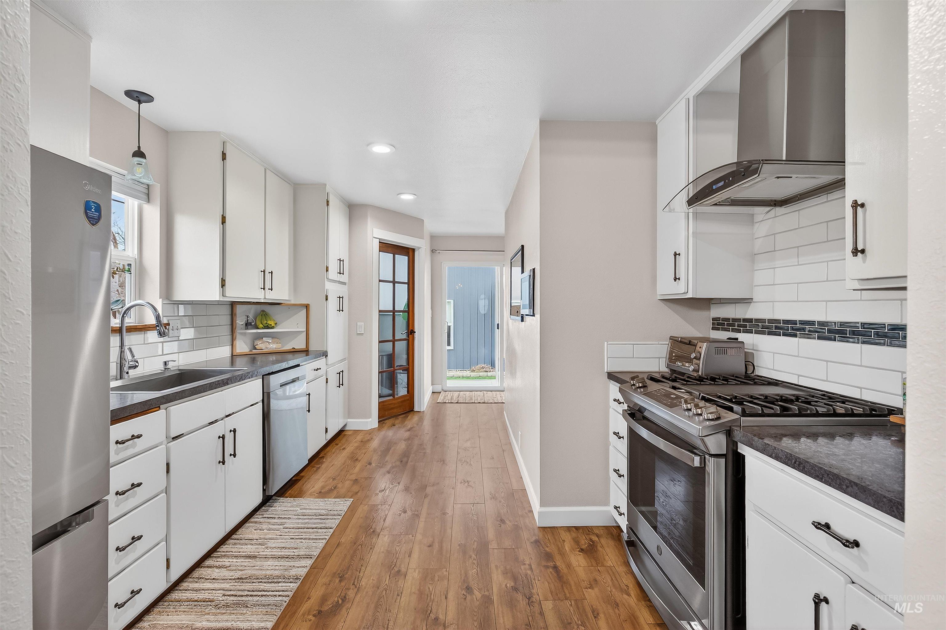 716 Chestnut Street, Clarkston, Washington 99403, 4 Bedrooms, 2 Bathrooms, Residential For Sale, Price $465,000,MLS 98979049