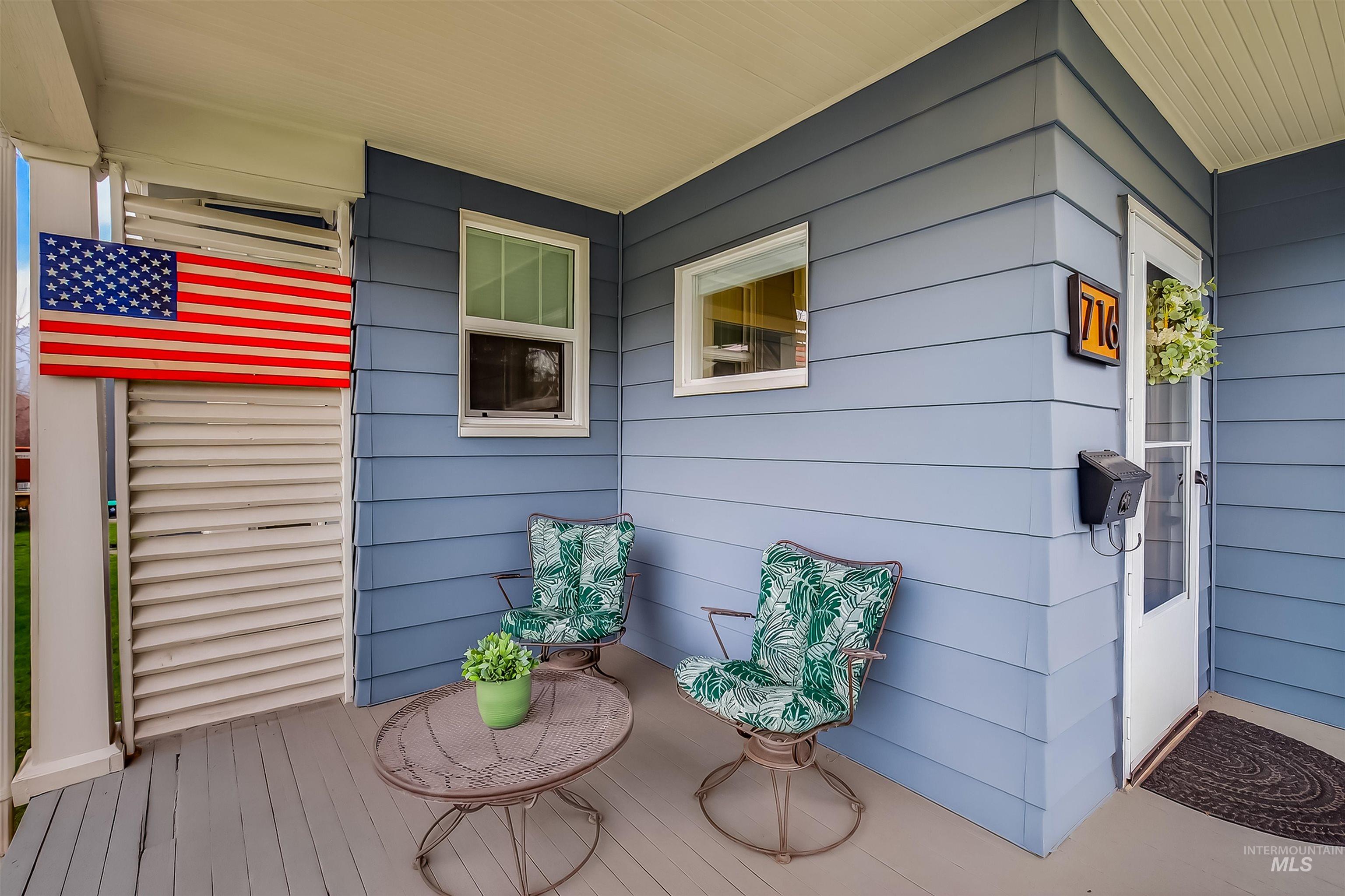 716 Chestnut Street, Clarkston, Washington 99403, 4 Bedrooms, 2 Bathrooms, Residential For Sale, Price $465,000,MLS 98979049