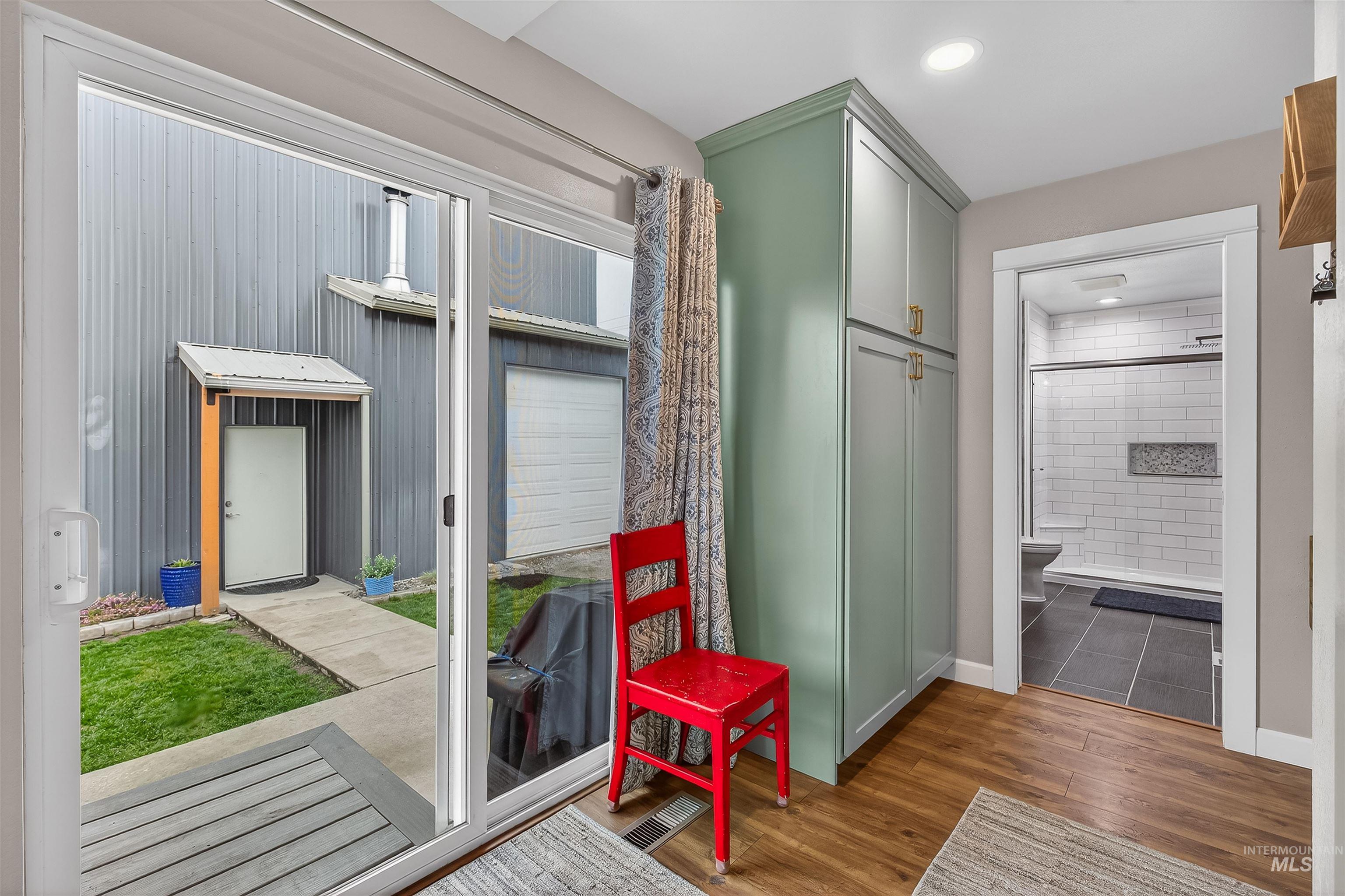 716 Chestnut Street, Clarkston, Washington 99403, 4 Bedrooms, 2 Bathrooms, Residential For Sale, Price $475,000, 98979049