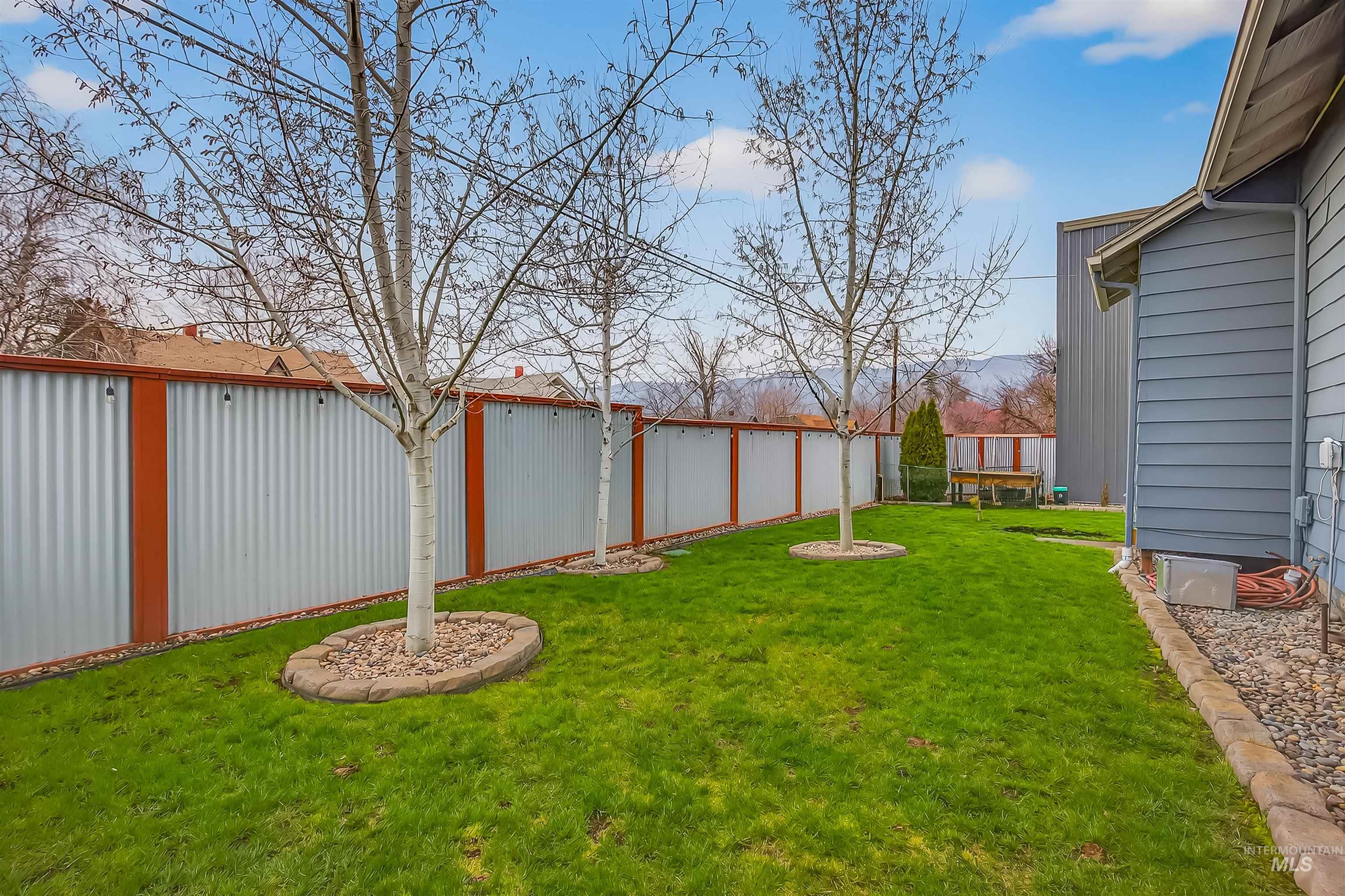 716 Chestnut Street, Clarkston, Washington 99403, 4 Bedrooms, 2 Bathrooms, Residential For Sale, Price $475,000, 98979049