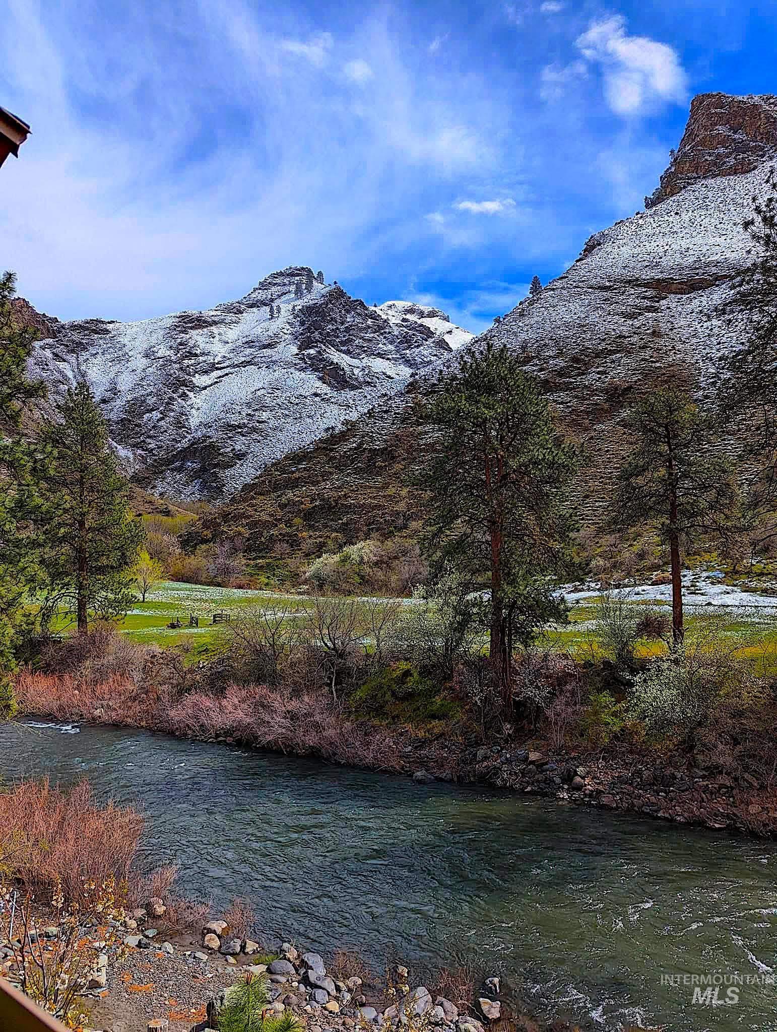 1352 S Main Street, Riggins, Idaho 83549, 6 Bedrooms, 5 Bathrooms, Residential For Sale, Price $1,000,000,MLS 98979051