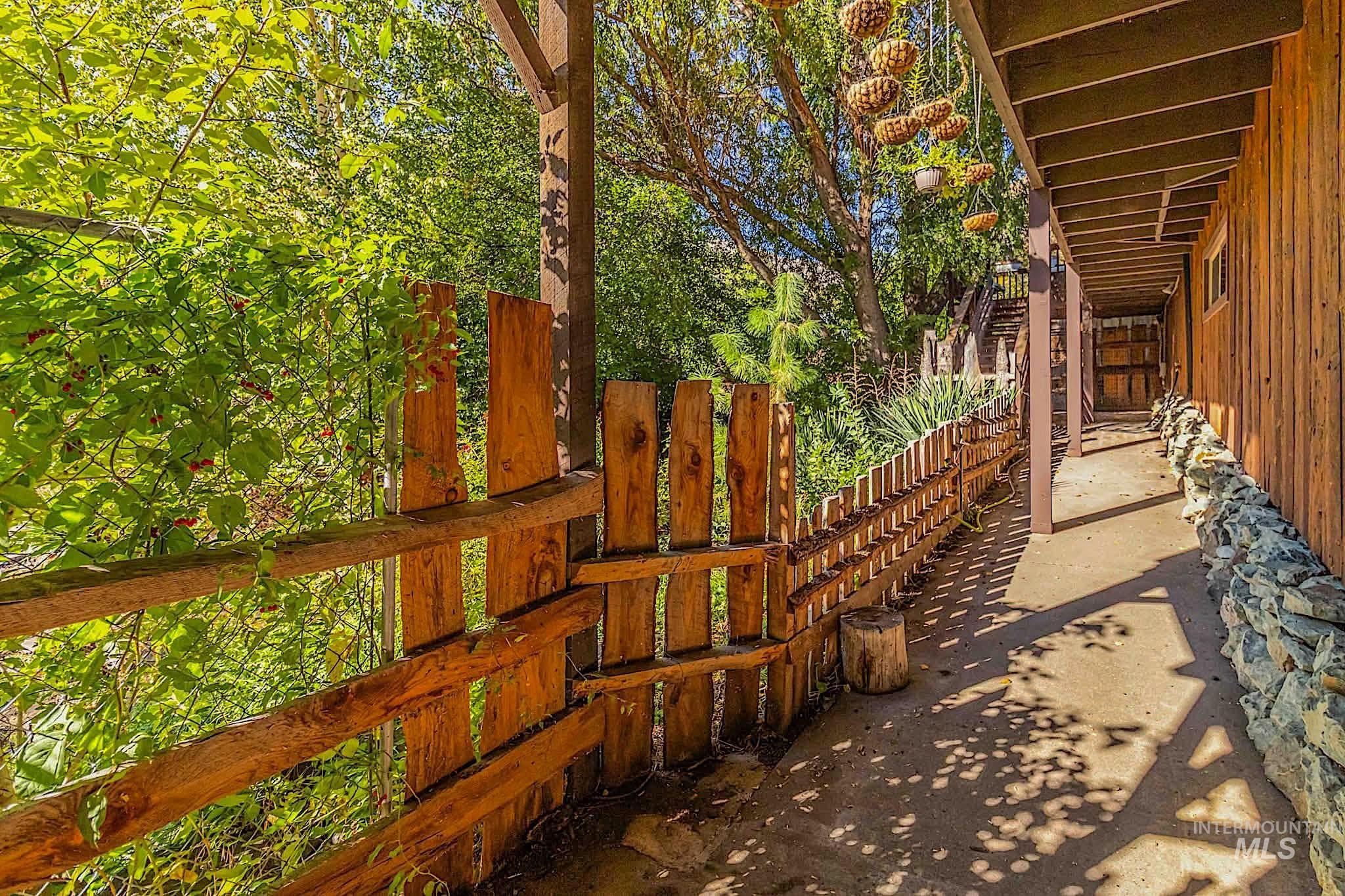 1352 S Main Street, Riggins, Idaho 83549, 6 Bedrooms, 5 Bathrooms, Residential For Sale, Price $1,000,000, 98979051