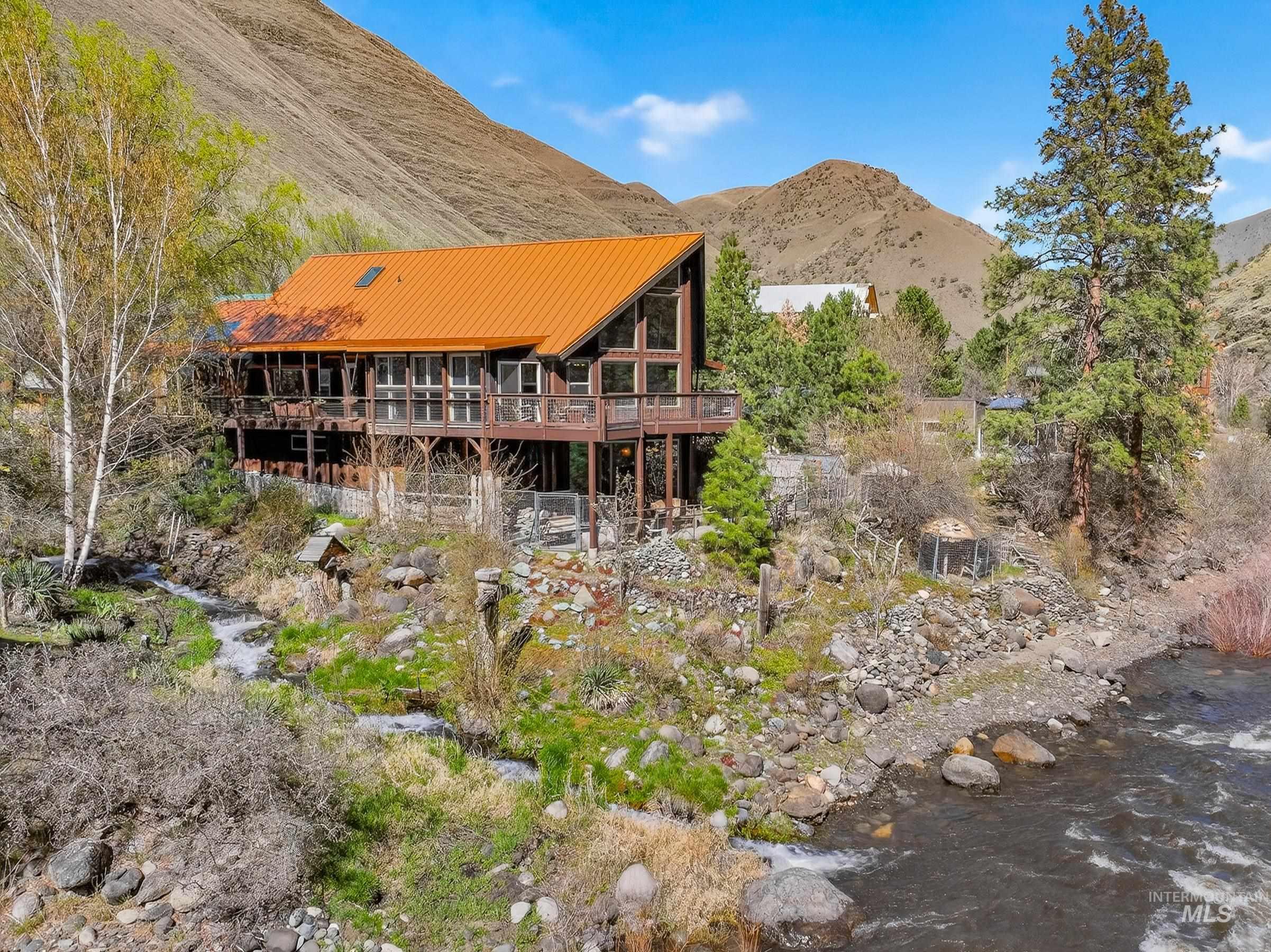 1352 S Main Street, Riggins, Idaho 83549, 6 Bedrooms, 5 Bathrooms, Residential For Sale, Price $1,000,000,MLS 98979051