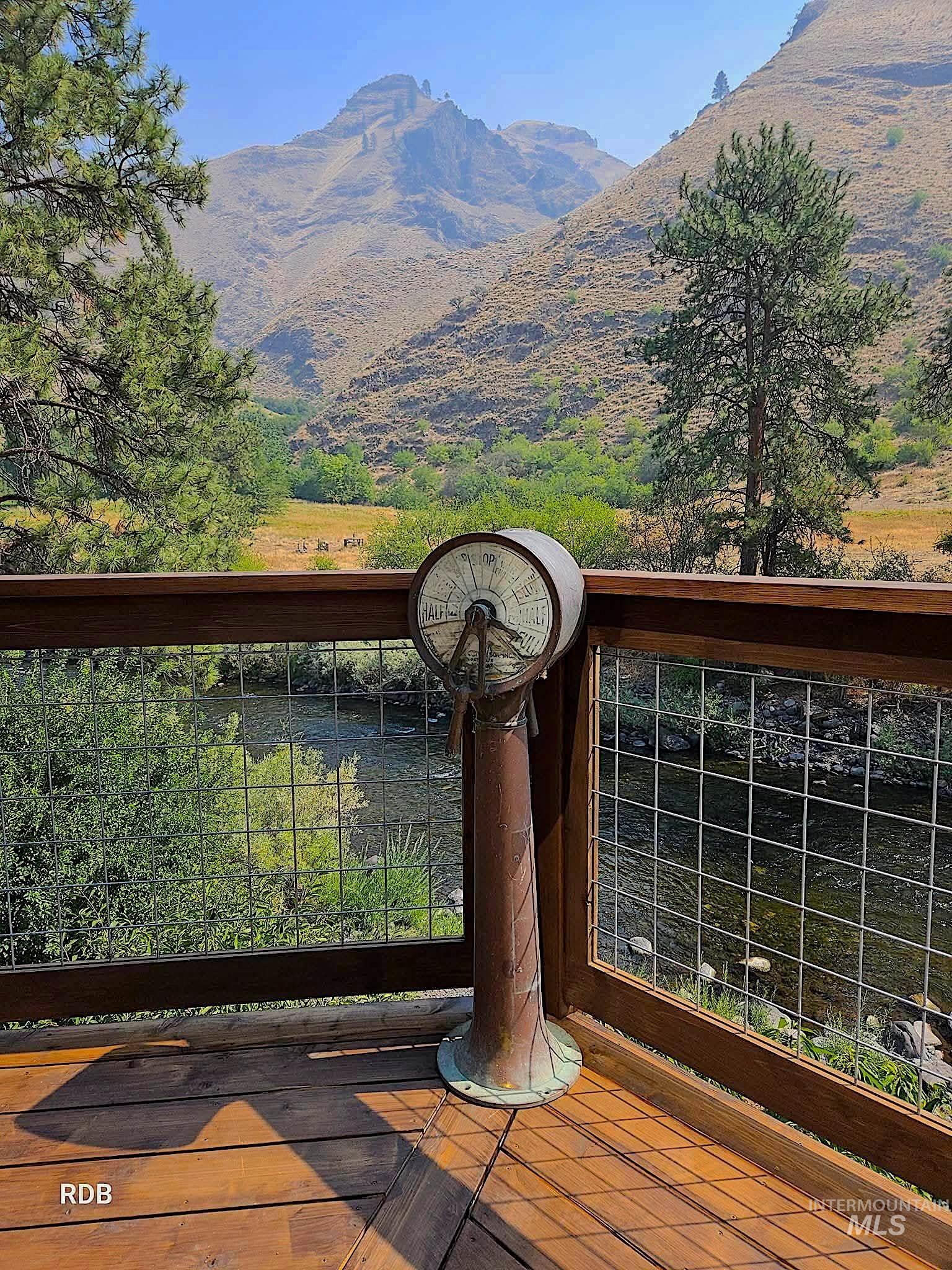 1352 S Main Street, Riggins, Idaho 83549, 6 Bedrooms, 5 Bathrooms, Residential For Sale, Price $1,000,000,MLS 98979051