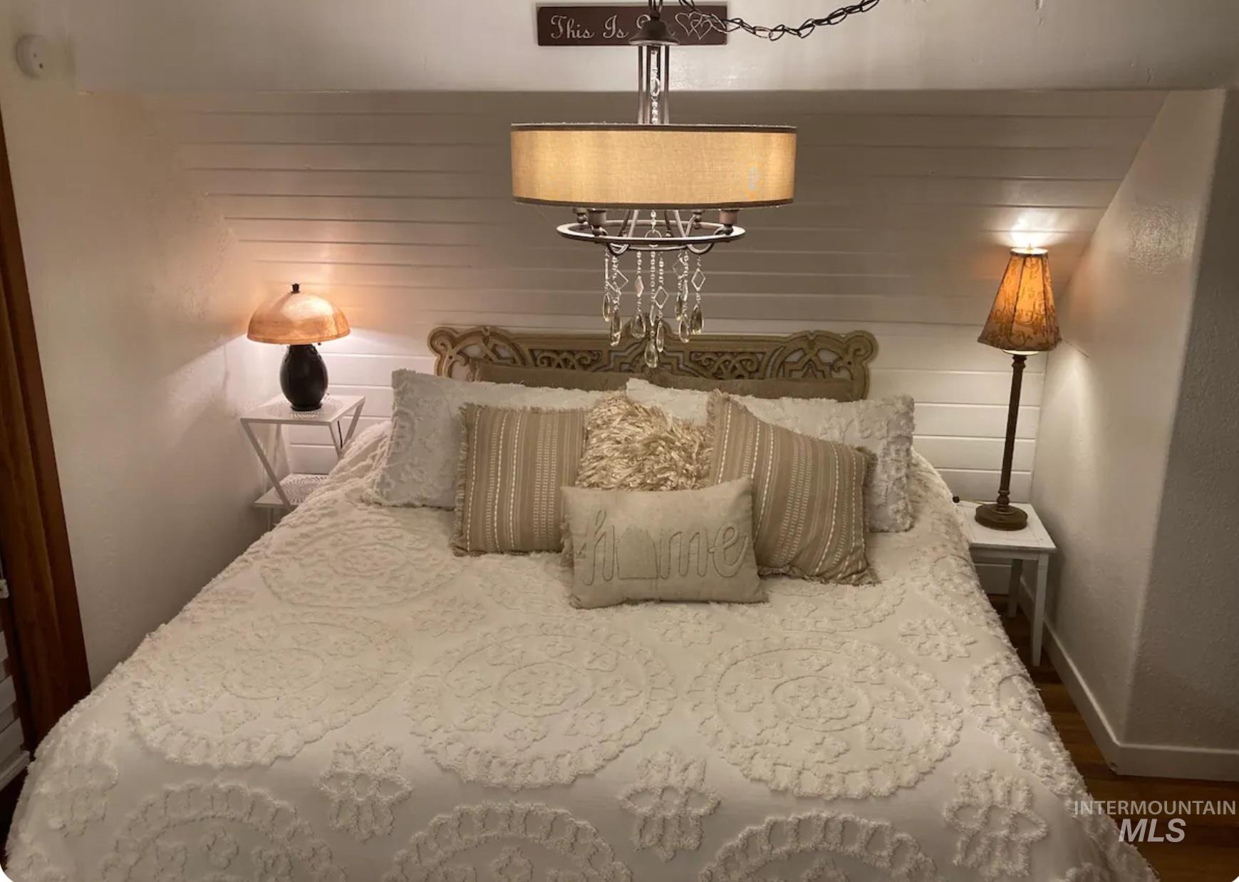 306 Rio Vista Blvd, McCall, Idaho 83638, 3 Bedrooms, 1.5 Bathrooms, Residential For Sale, Price $779,000, 98979052