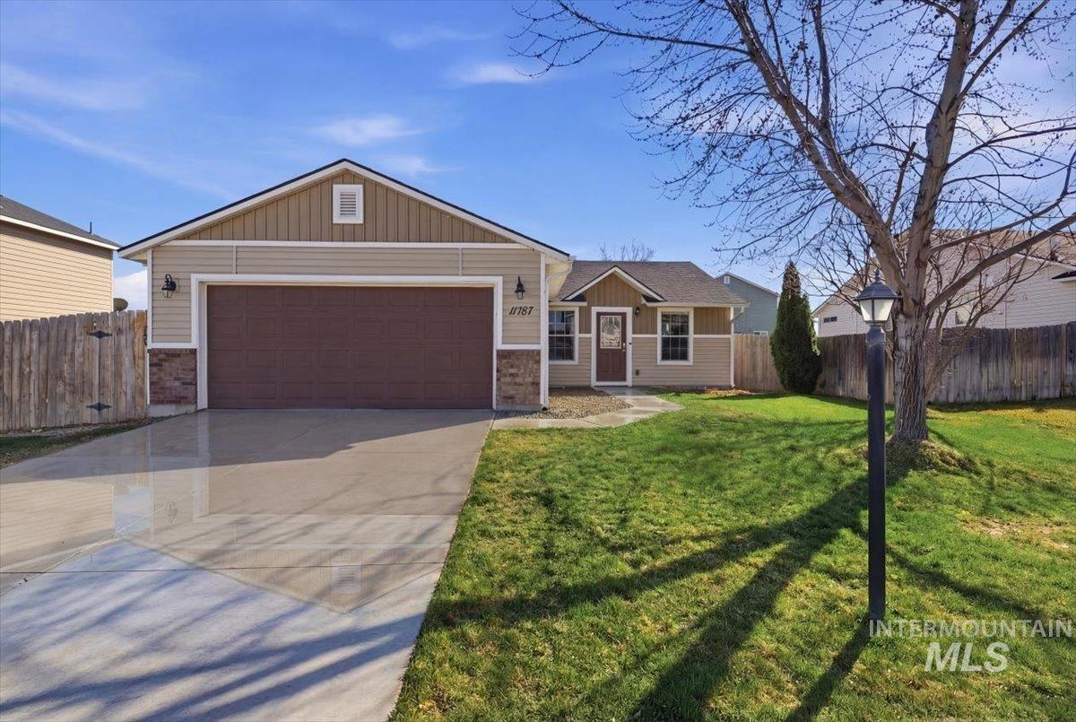 11787 Webster St, Caldwell, Idaho 83605, 3 Bedrooms, 2 Bathrooms, Residential For Sale, Price $379,900, 98979054