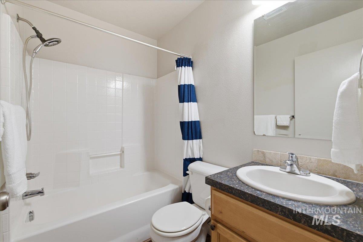 11787 Webster St, Caldwell, Idaho 83605, 3 Bedrooms, 2 Bathrooms, Residential For Sale, Price $379,900, 98979054