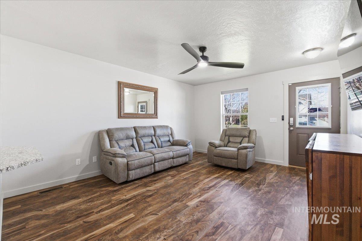 11787 Webster St, Caldwell, Idaho 83605, 3 Bedrooms, 2 Bathrooms, Residential For Sale, Price $379,900, 98979054