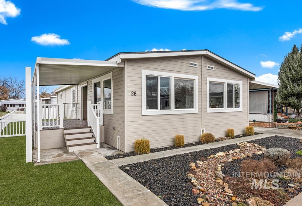 9390 W Ustick Rd, Boise, Idaho 83704, 3 Bedrooms, 2 Bathrooms, Residential For Sale, Price $189,000, 98979055