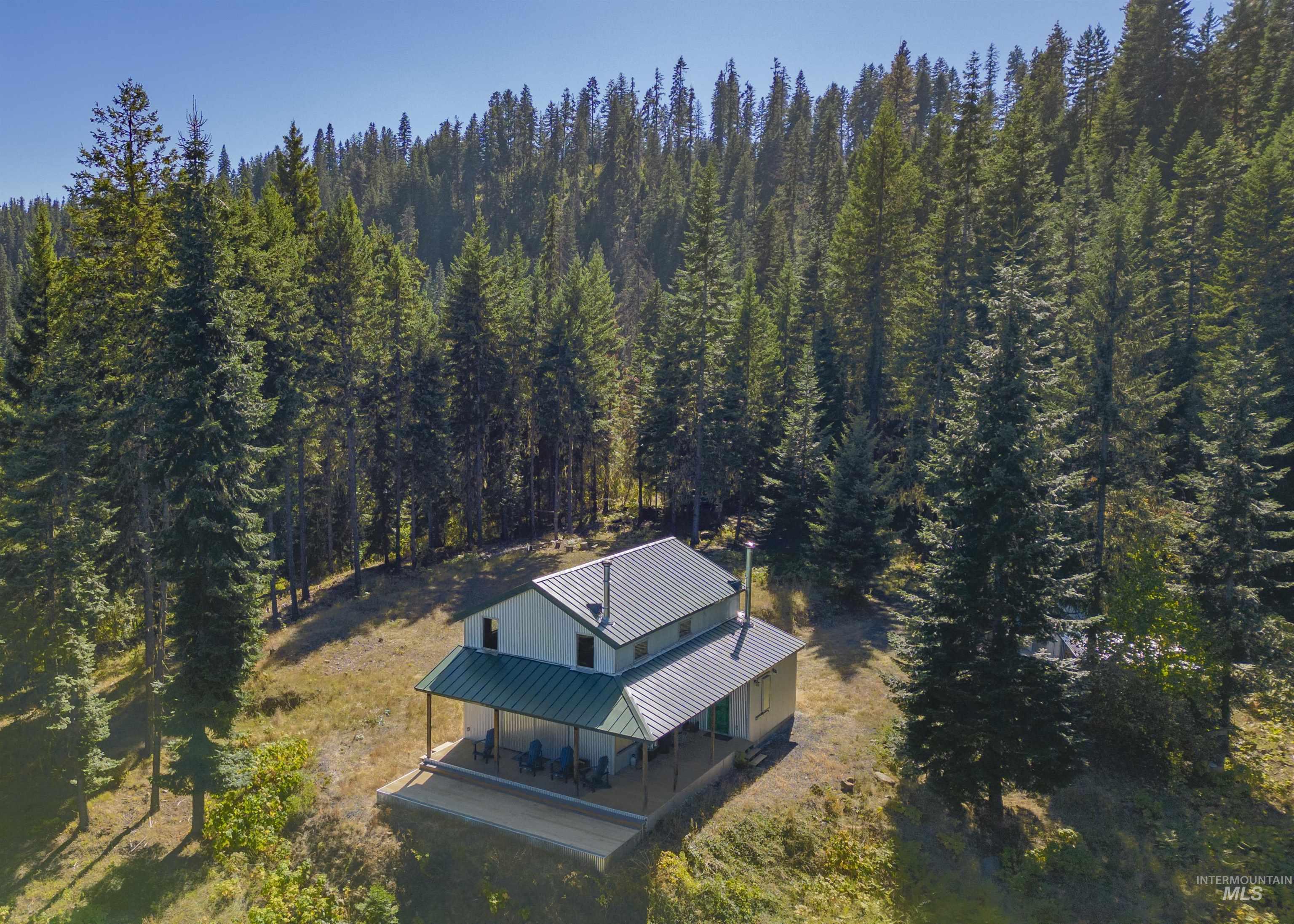 1139 Ove Creek Ln, Orofino, Idaho 83544, 2 Bedrooms, 1.5 Bathrooms, Residential For Sale, Price $550,000,MLS 98979060