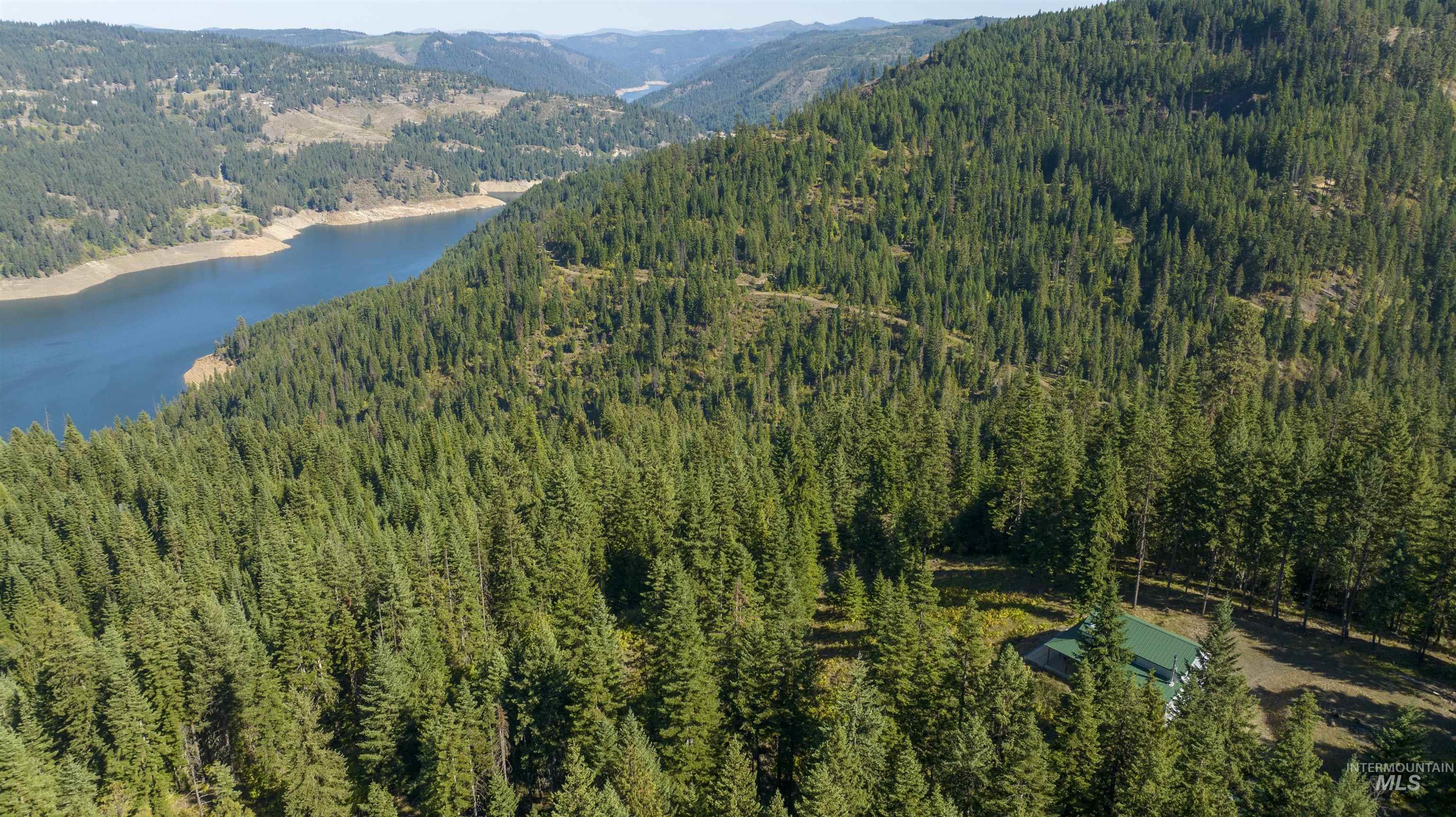 1139 Ove Creek Ln, Orofino, Idaho 83544, 2 Bedrooms, 1.5 Bathrooms, Residential For Sale, Price $699,000, 98979060