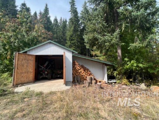 1139 Ove Creek Ln, Orofino, Idaho 83544, 2 Bedrooms, 1.5 Bathrooms, Residential For Sale, Price $699,000, 98979060