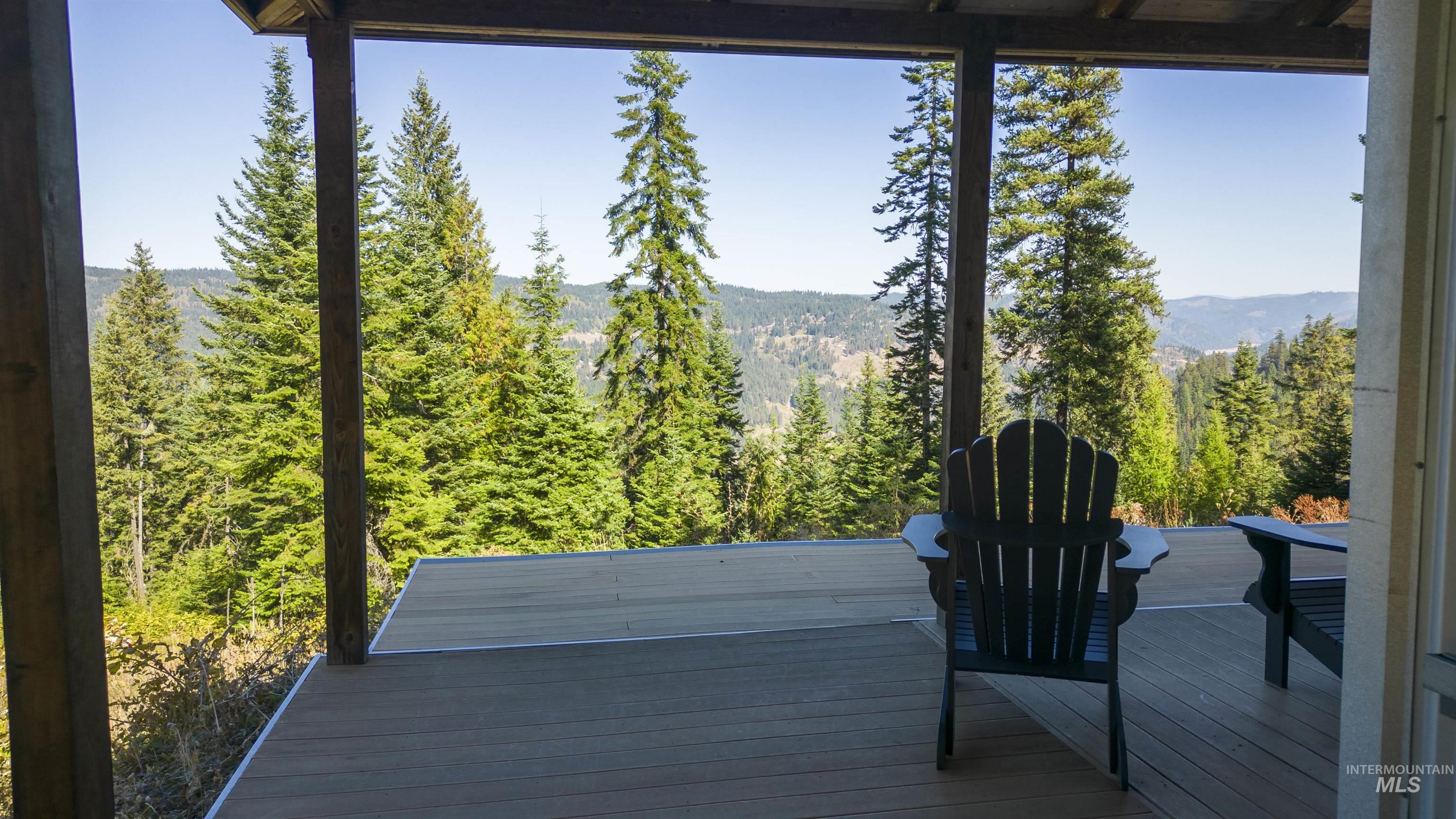 1139 Ove Creek Ln, Orofino, Idaho 83544, 2 Bedrooms, 1.5 Bathrooms, Residential For Sale, Price $699,000, 98979060