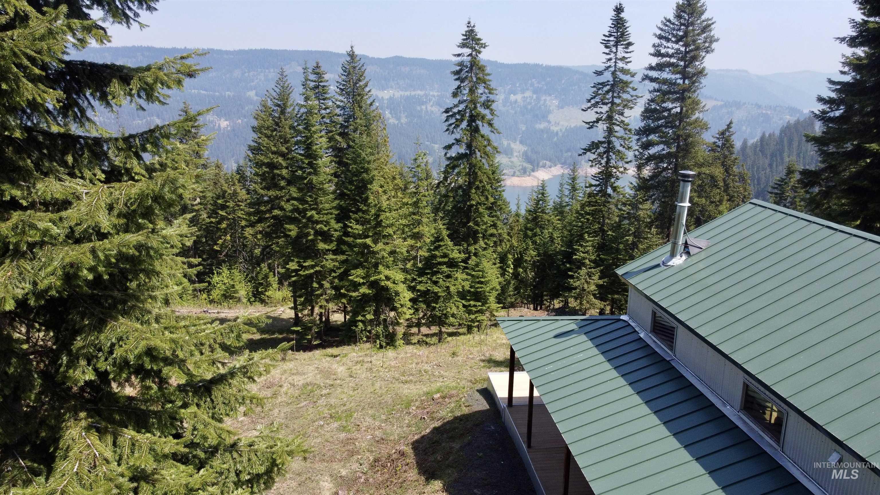 1139 Ove Creek Ln, Orofino, Idaho 83544, 2 Bedrooms, 1.5 Bathrooms, Residential For Sale, Price $699,000, 98979060