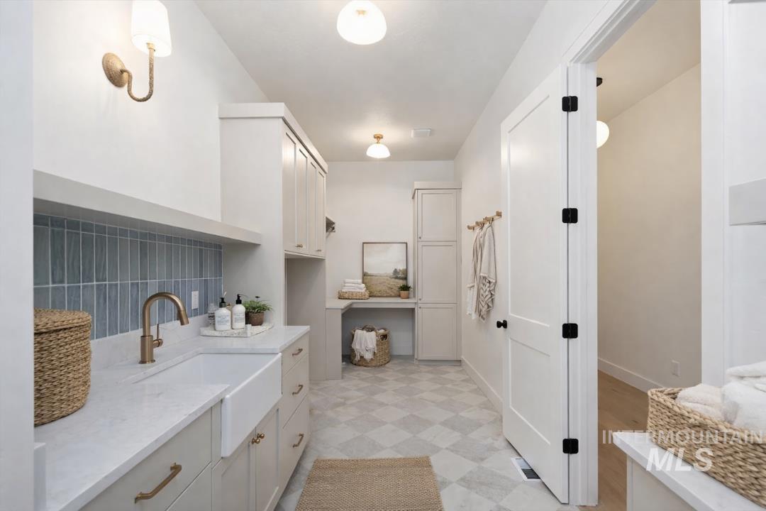 8088 W Inspirado Dr, Meridian, Idaho 83646, 3 Bedrooms, 2.5 Bathrooms, Residential For Sale, Price $1,674,900, 98979061