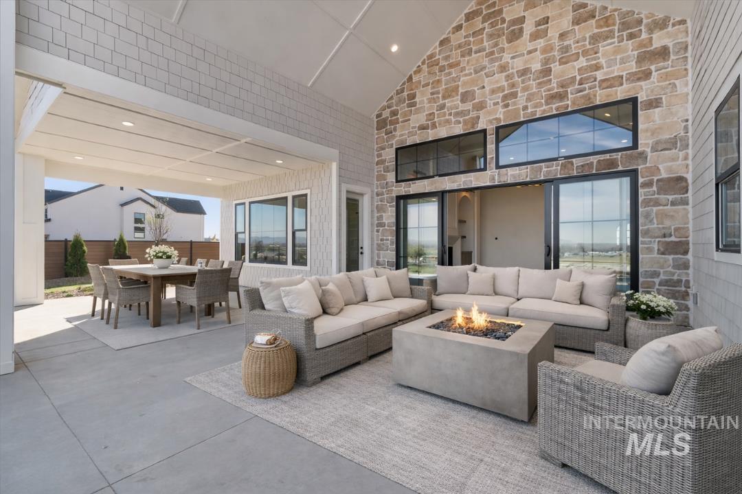 8088 W Inspirado Dr, Meridian, Idaho 83646, 3 Bedrooms, 2.5 Bathrooms, Residential For Sale, Price $1,674,900, 98979061