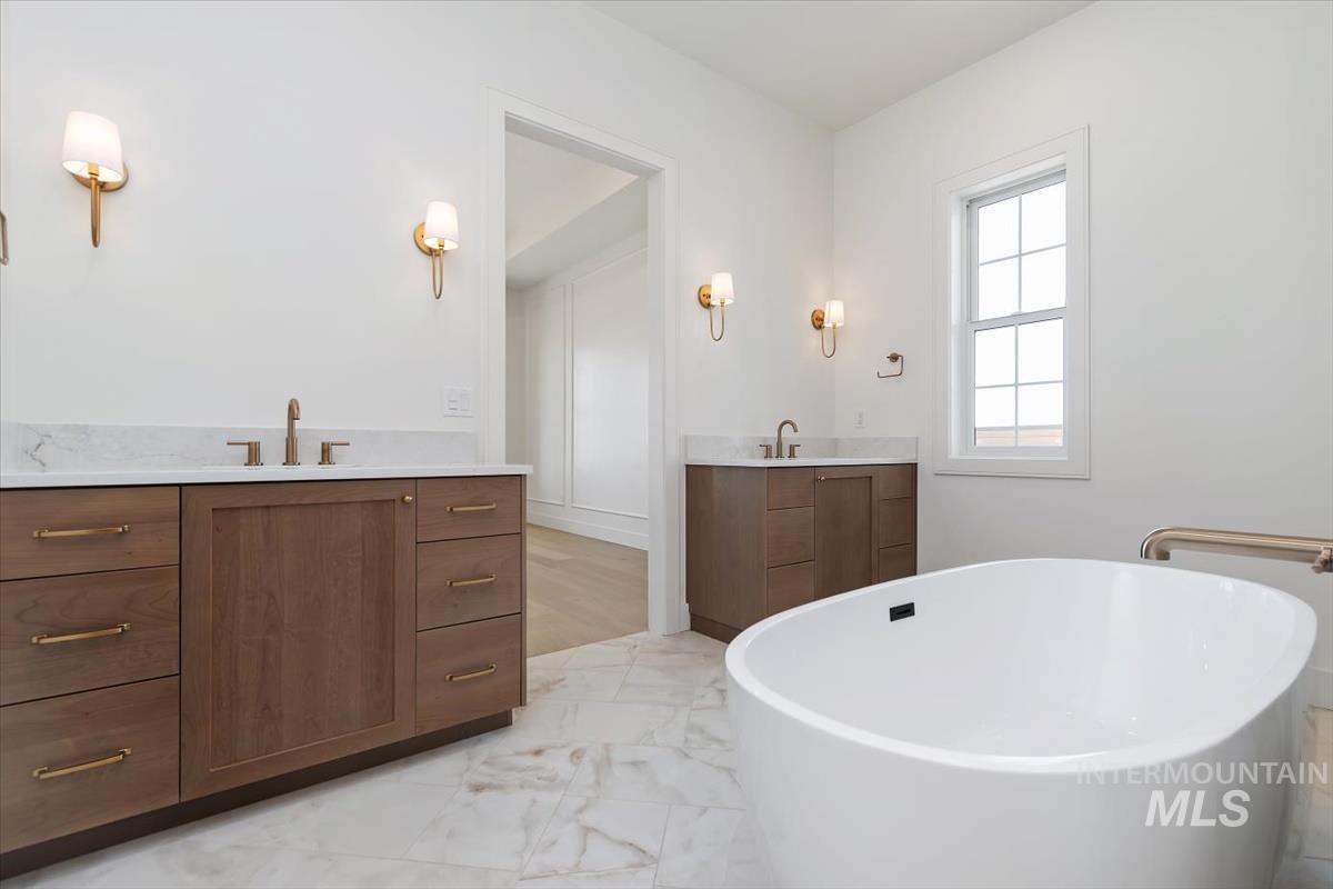 8088 W Inspirado Dr, Meridian, Idaho 83646, 3 Bedrooms, 2.5 Bathrooms, Residential For Sale, Price $1,674,900, 98979061