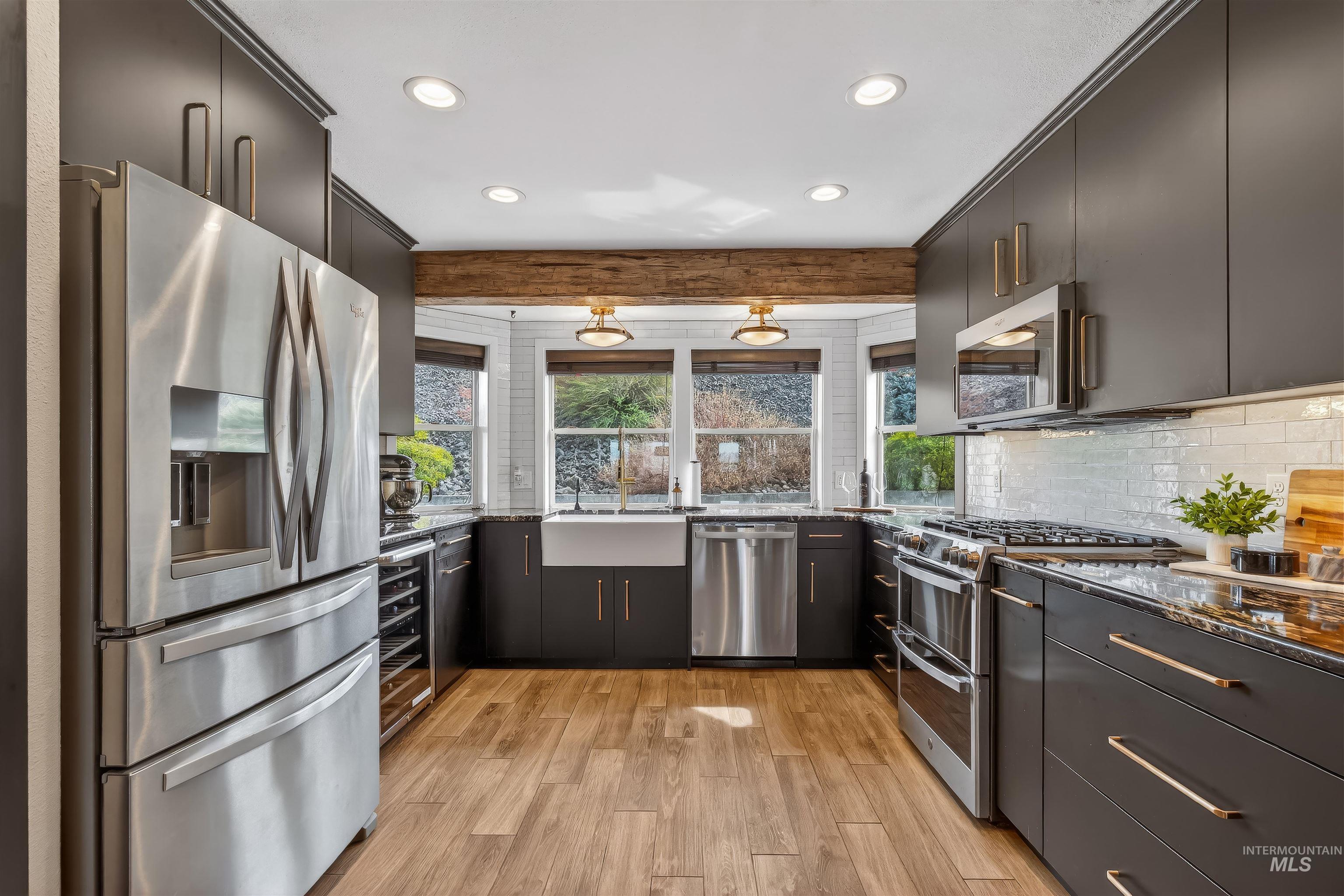 526 Valley Vista Blvd, Lewiston, Idaho 83501-0000, 3 Bedrooms, 3 Bathrooms, Residential For Sale, Price $525,000,MLS 98979062