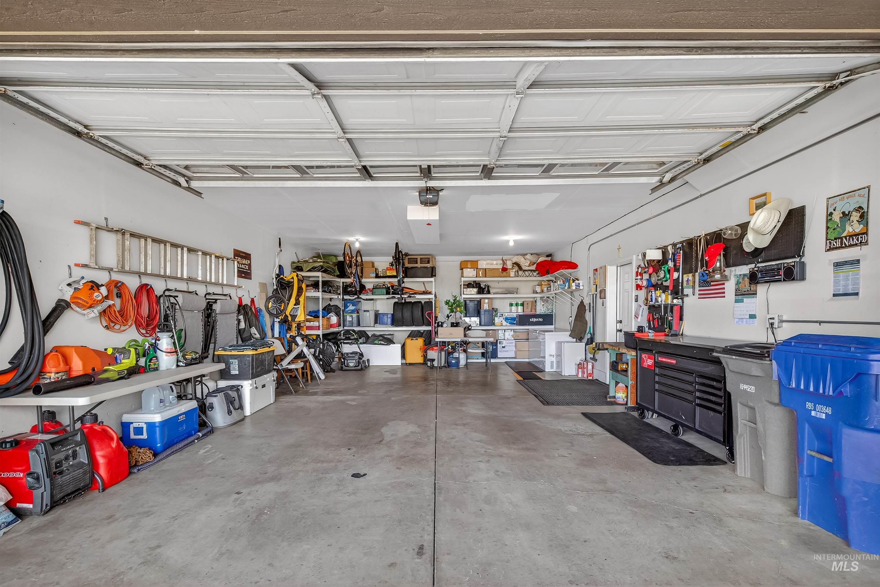 526 Valley Vista Blvd, Lewiston, Idaho 83501-0000, 3 Bedrooms, 3 Bathrooms, Residential For Sale, Price $495,000, 98979062