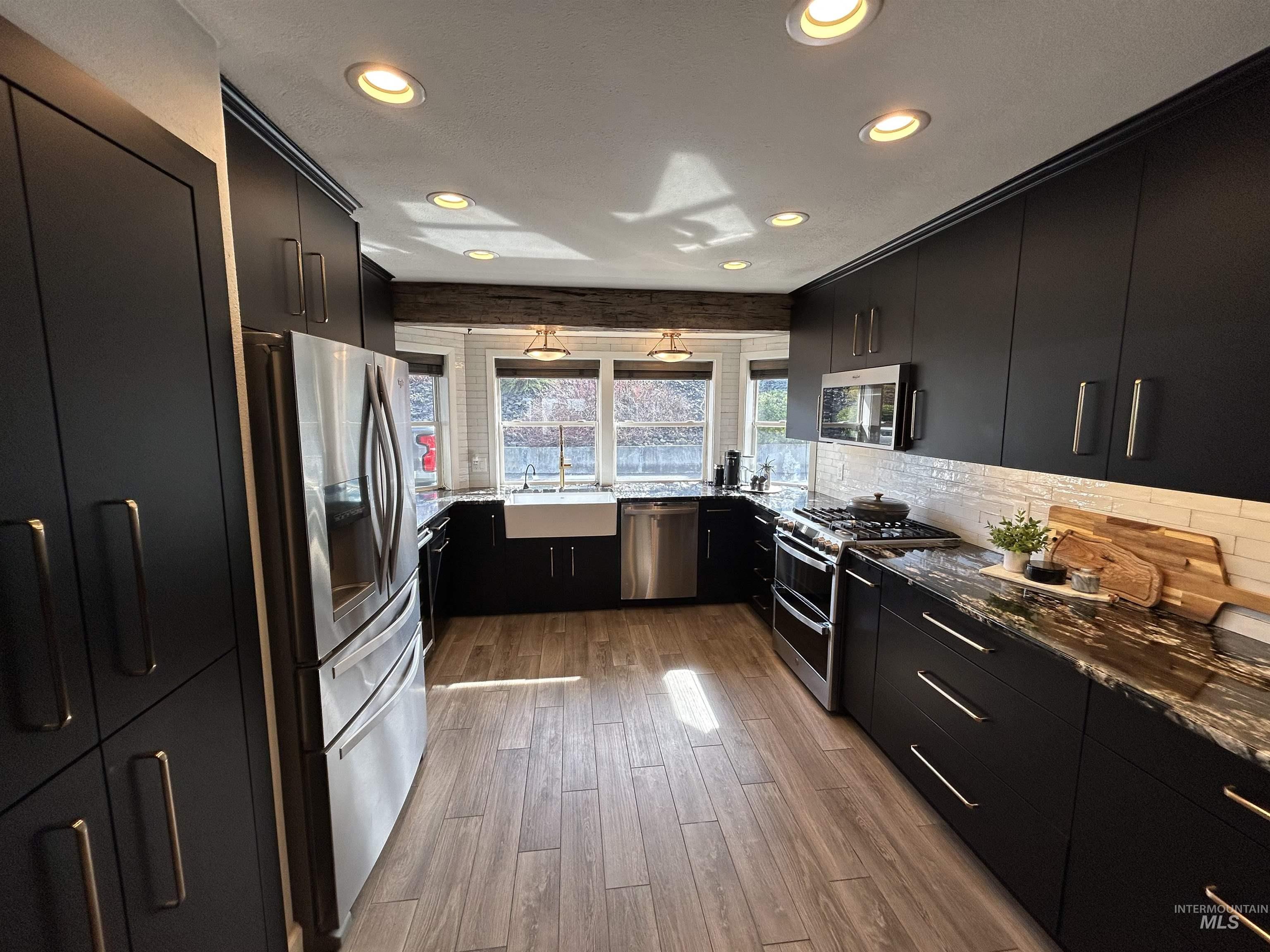 526 Valley Vista Blvd, Lewiston, Idaho 83501-0000, 3 Bedrooms, 3 Bathrooms, Residential For Sale, Price $525,000, 98979062