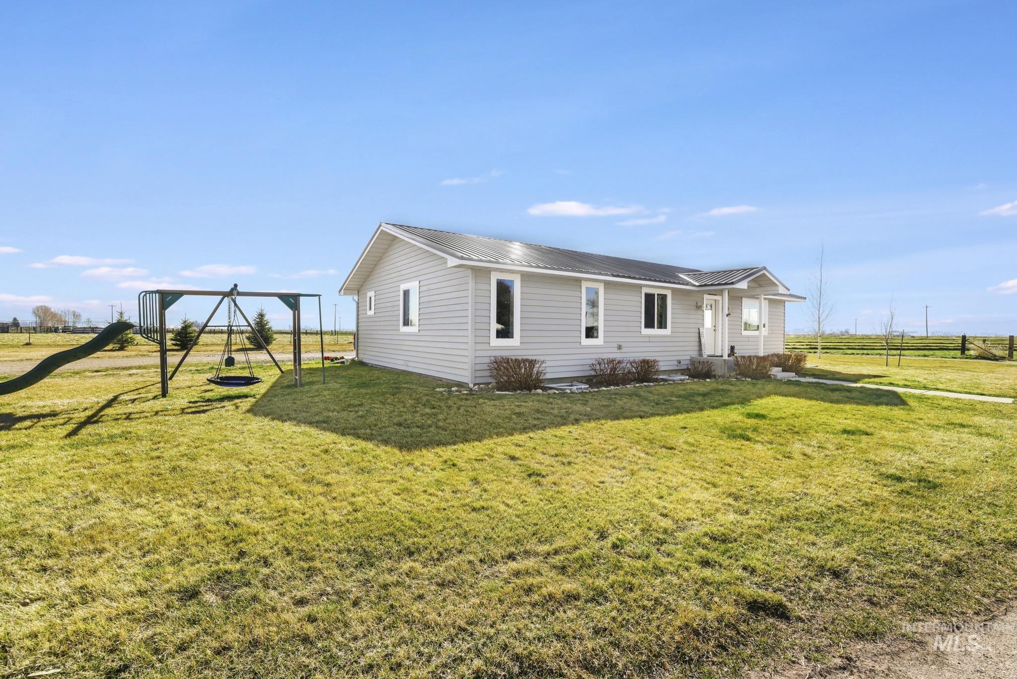 256 E 265 Lane N, Rupert, Idaho 83350-0000, 5 Bedrooms, 3 Bathrooms, Residential For Sale, Price $650,000, 98979064