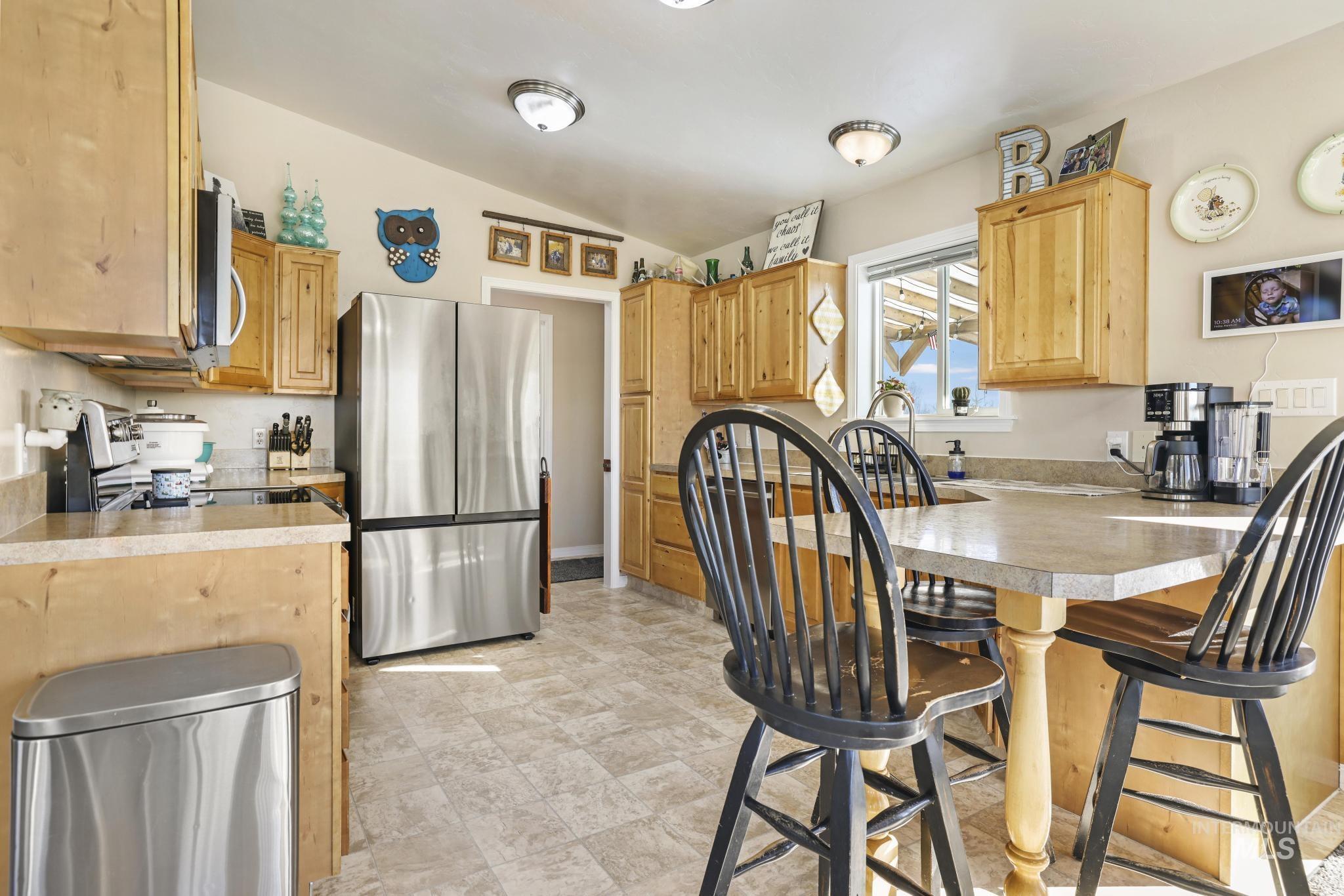 256 E 265 Lane N, Rupert, Idaho 83350-0000, 5 Bedrooms, 3 Bathrooms, Residential For Sale, Price $650,000, 98979064