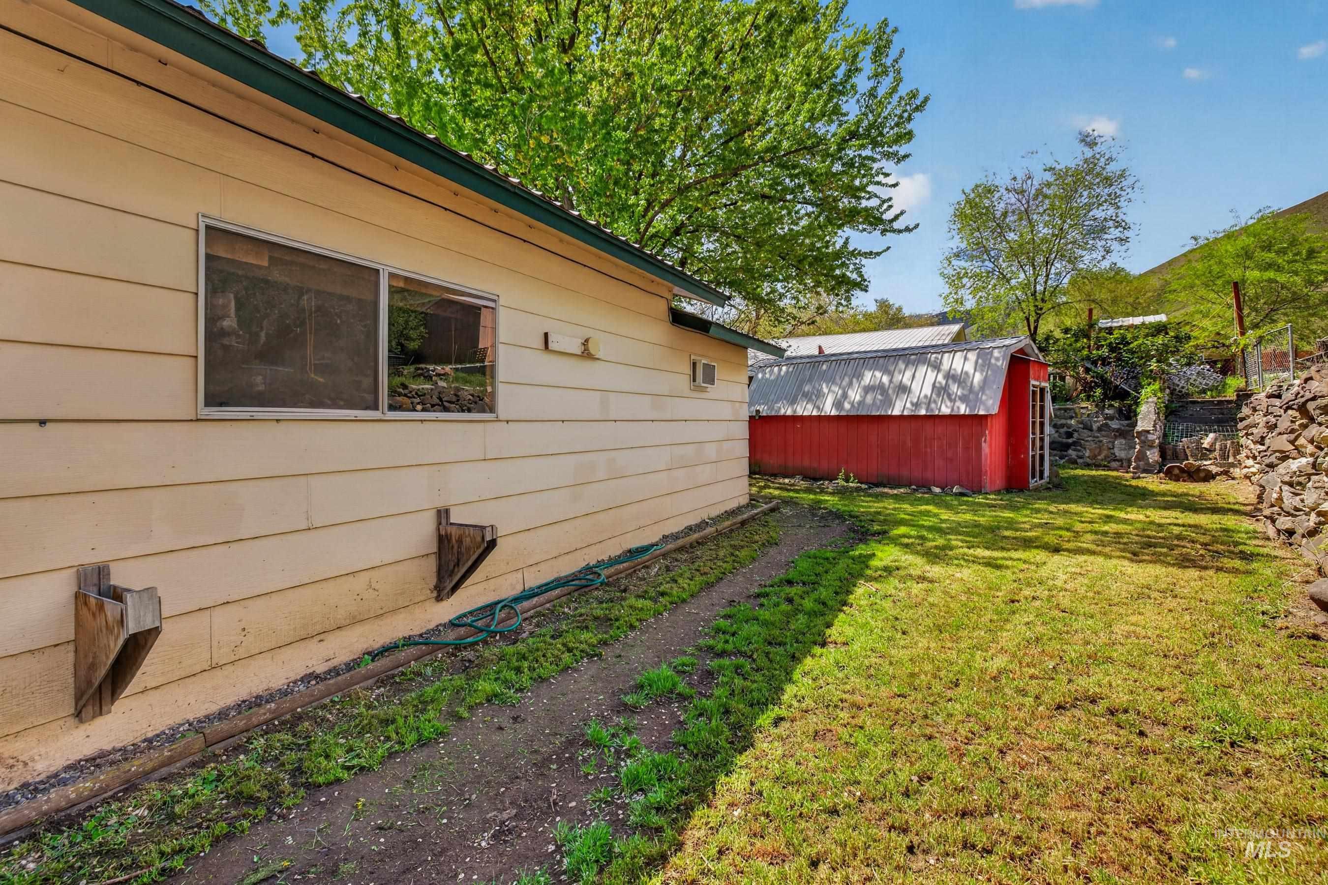 100 Park, Riggins, Idaho 83549, 3 Bedrooms, 2 Bathrooms, Residential For Sale, Price $424,000, 98979065