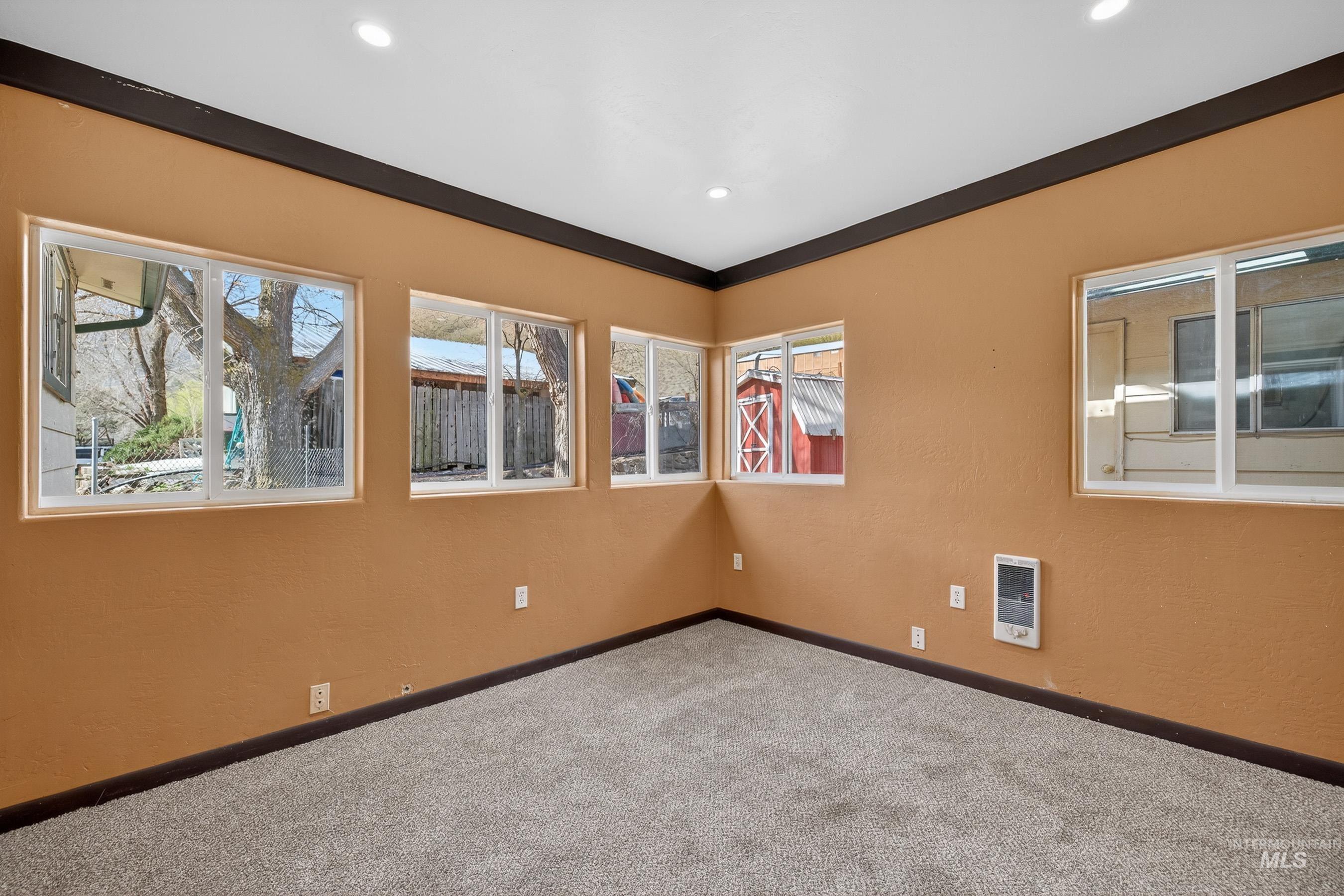 100 Park, Riggins, Idaho 83549, 3 Bedrooms, 2 Bathrooms, Residential For Sale, Price $439,000, 98979065