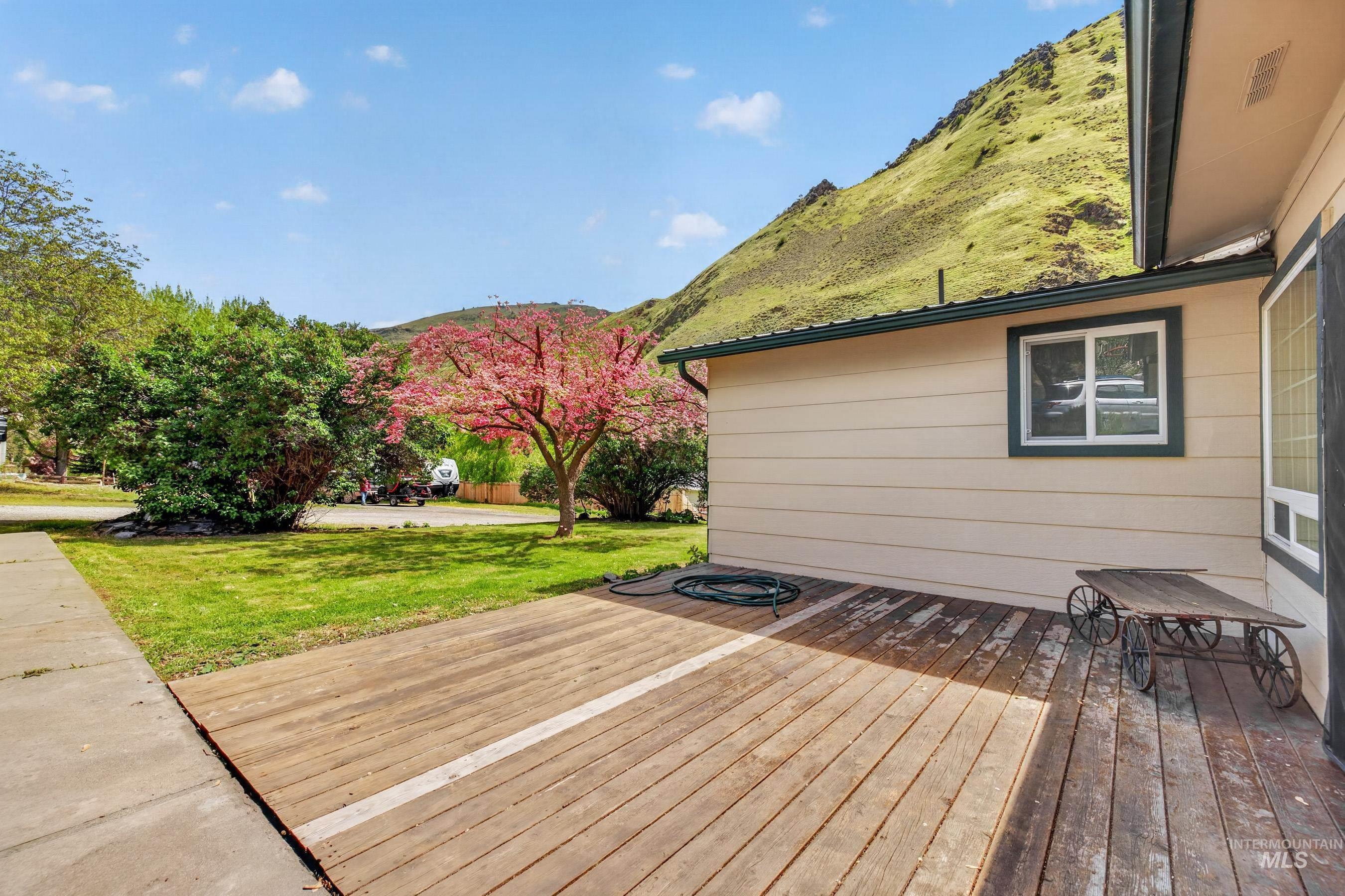 100 Park, Riggins, Idaho 83549, 3 Bedrooms, 2 Bathrooms, Residential For Sale, Price $424,000, 98979065