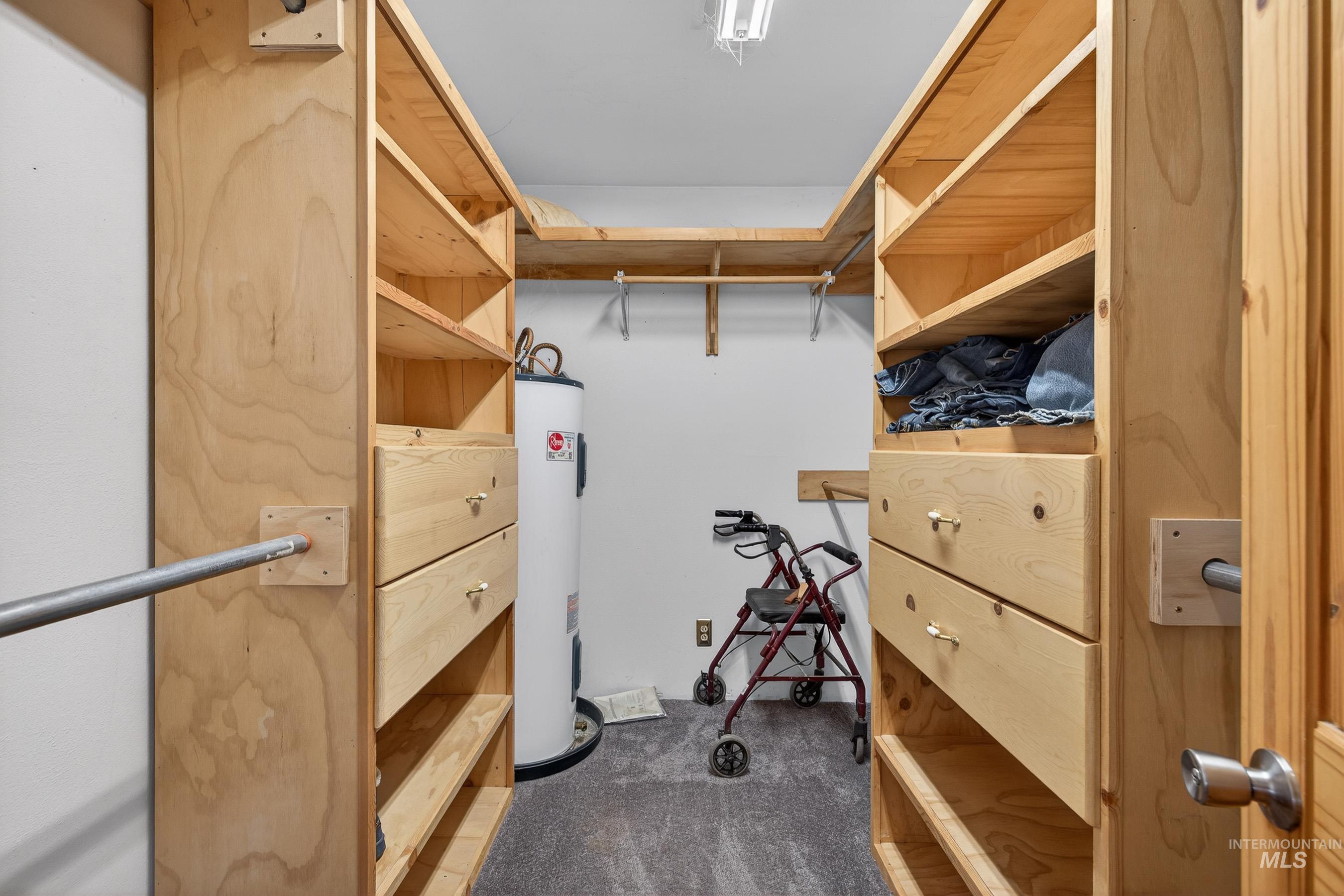 100 Park, Riggins, Idaho 83549, 3 Bedrooms, 2 Bathrooms, Residential For Sale, Price $439,000, 98979065