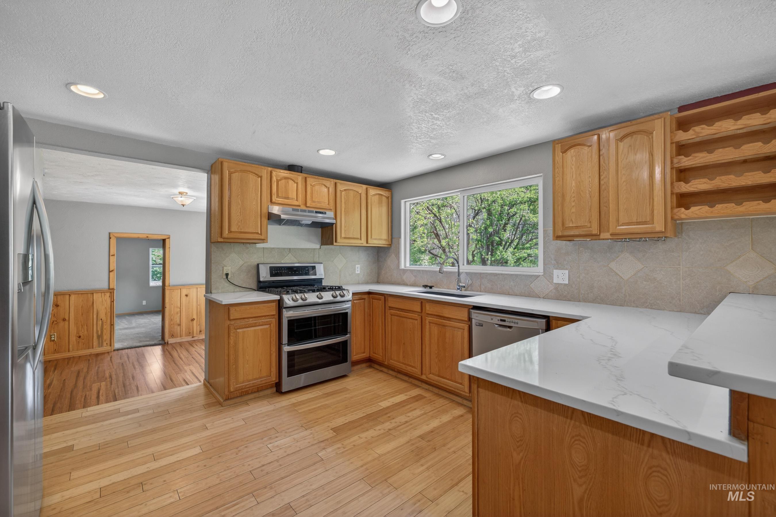 100 Park, Riggins, Idaho 83549, 3 Bedrooms, 2 Bathrooms, Residential For Sale, Price $424,000, 98979065