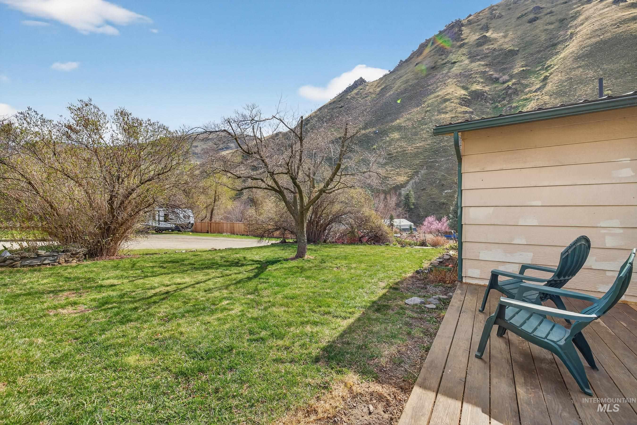 100 Park, Riggins, Idaho 83549, 3 Bedrooms, 2 Bathrooms, Residential For Sale, Price $439,000,MLS 98979065