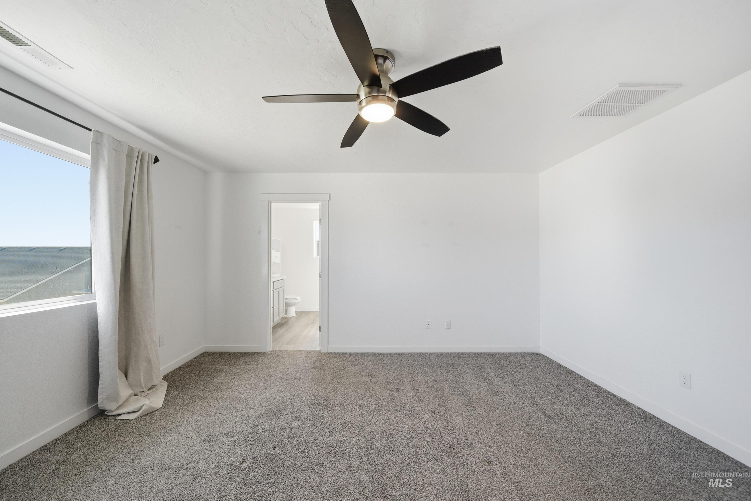 6670 S Birch Creek Ave, Meridian, Idaho 83642, 3 Bedrooms, 2.5 Bathrooms, Residential For Sale, Price $455,000, 98979070