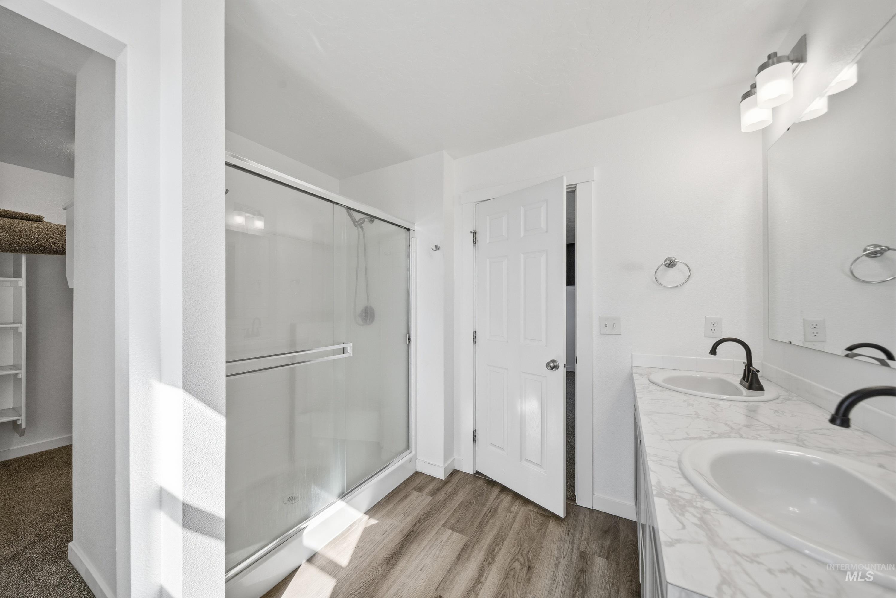 6670 S Birch Creek Ave, Meridian, Idaho 83642, 3 Bedrooms, 2.5 Bathrooms, Residential For Sale, Price $455,000, 98979070