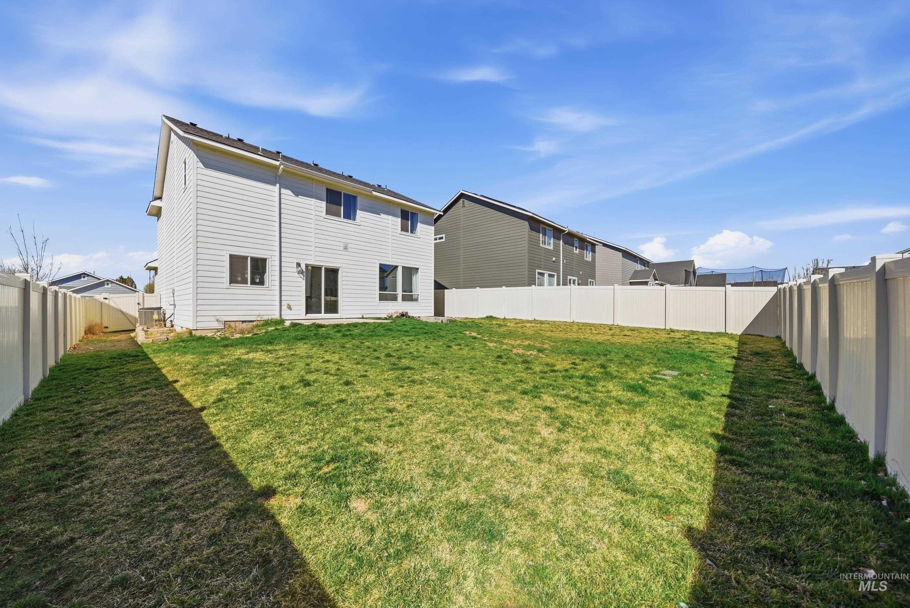 6670 S Birch Creek Ave, Meridian, Idaho 83642, 3 Bedrooms, 2.5 Bathrooms, Residential For Sale, Price $455,000, 98979070