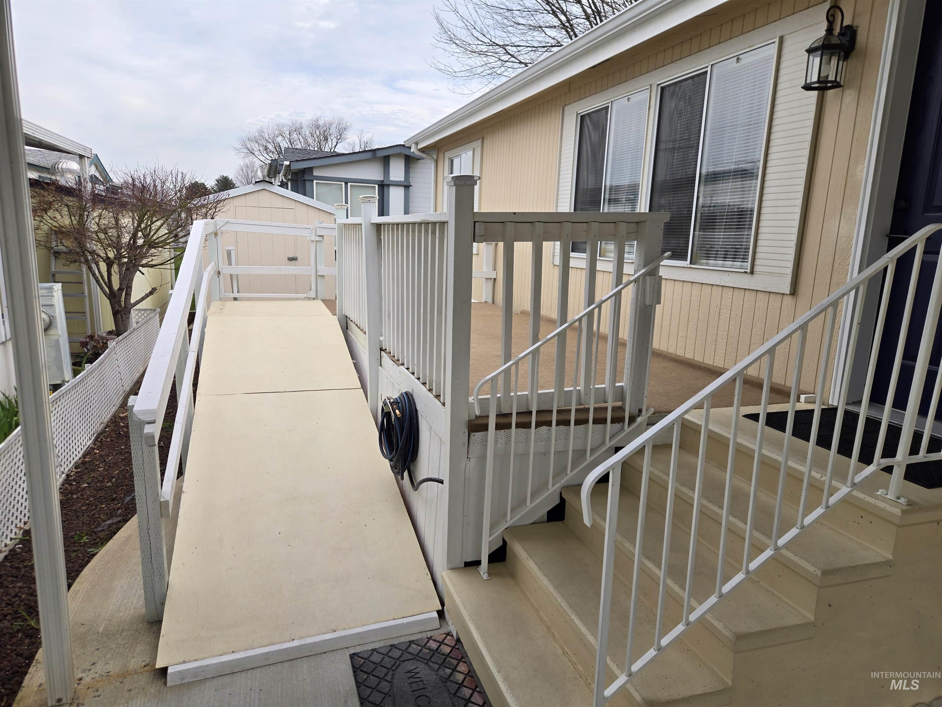 2115 6th Avenue, Clarkston, Washington 99403, 3 Bedrooms, 2 Bathrooms, Residential For Sale, Price $134,975, 98979072