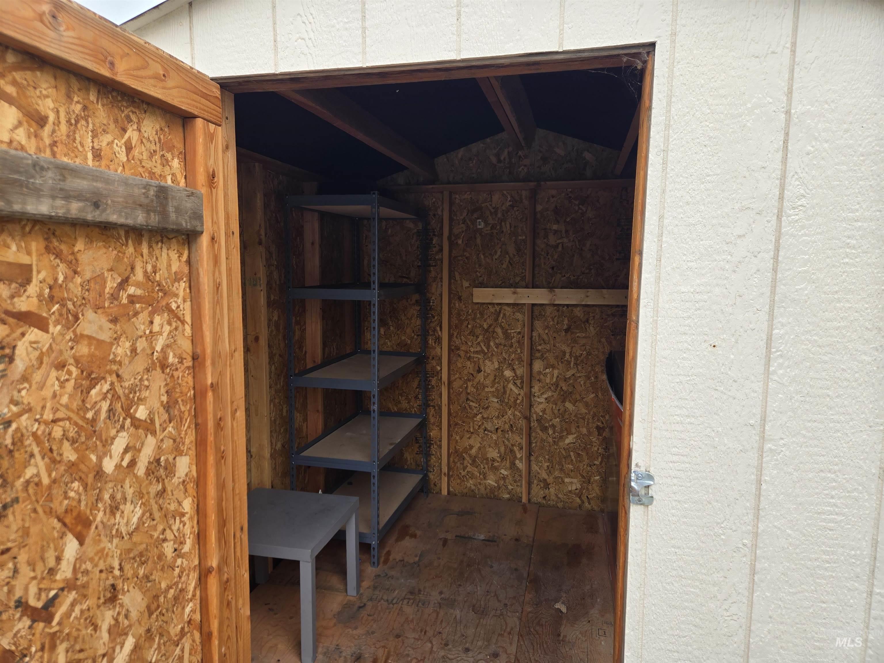 2115 6th Avenue, Clarkston, Washington 99403, 3 Bedrooms, 2 Bathrooms, Residential For Sale, Price $134,975,MLS 98979072