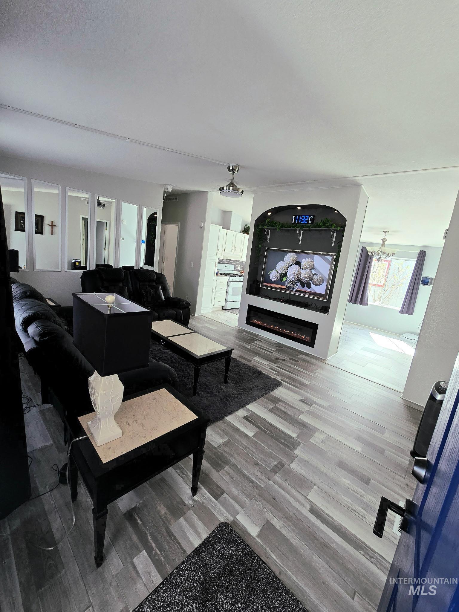 2115 6th Avenue, Clarkston, Washington 99403, 3 Bedrooms, 2 Bathrooms, Residential For Sale, Price $134,975,MLS 98979072