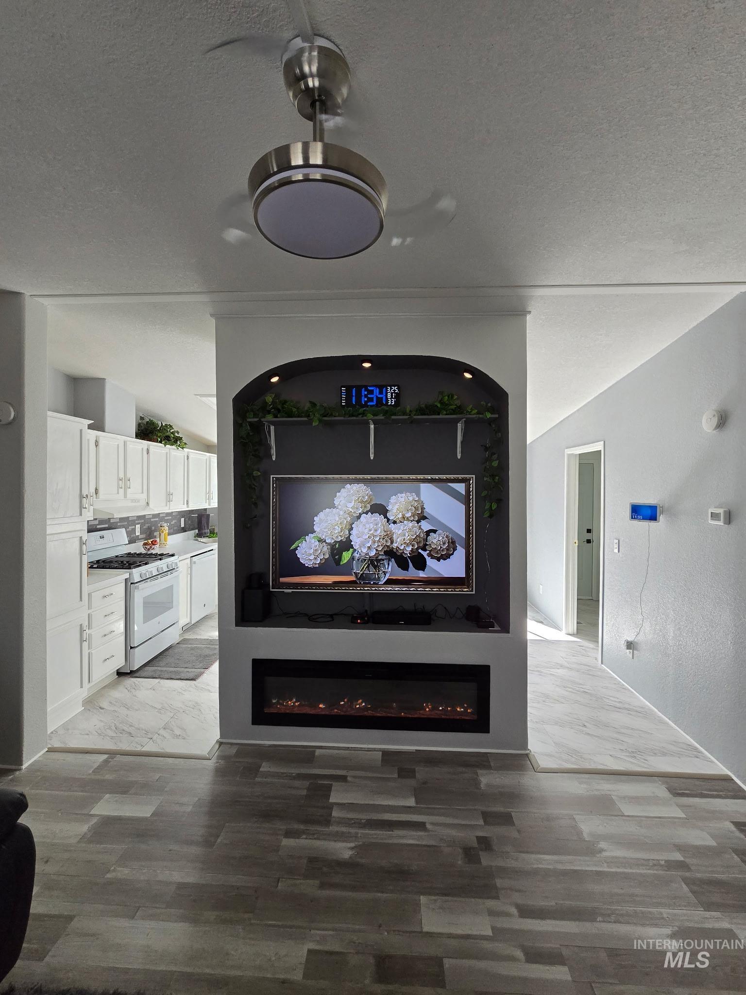 2115 6th Avenue, Clarkston, Washington 99403, 3 Bedrooms, 2 Bathrooms, Residential For Sale, Price $134,975,MLS 98979072