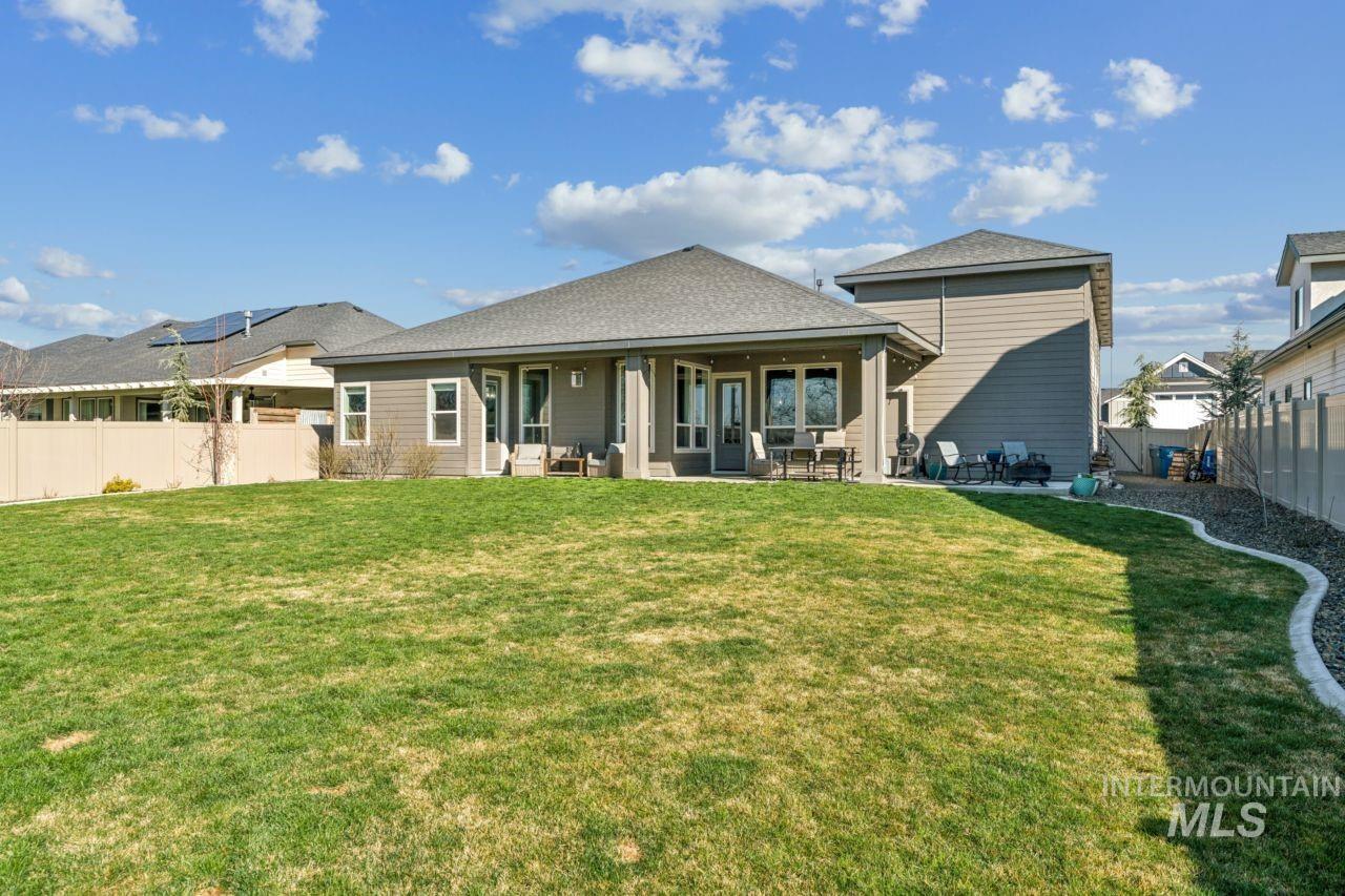 11095 Red Mountain Street, Caldwell, Idaho 83605, 3 Bedrooms, 2 Bathrooms, Residential For Sale, Price $575,000, 98979074