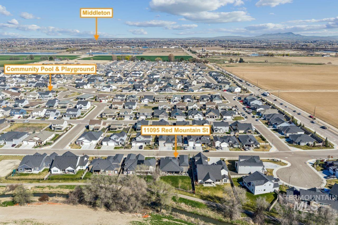 11095 Red Mountain Street, Caldwell, Idaho 83605, 3 Bedrooms, 2 Bathrooms, Residential For Sale, Price $575,000, 98979074