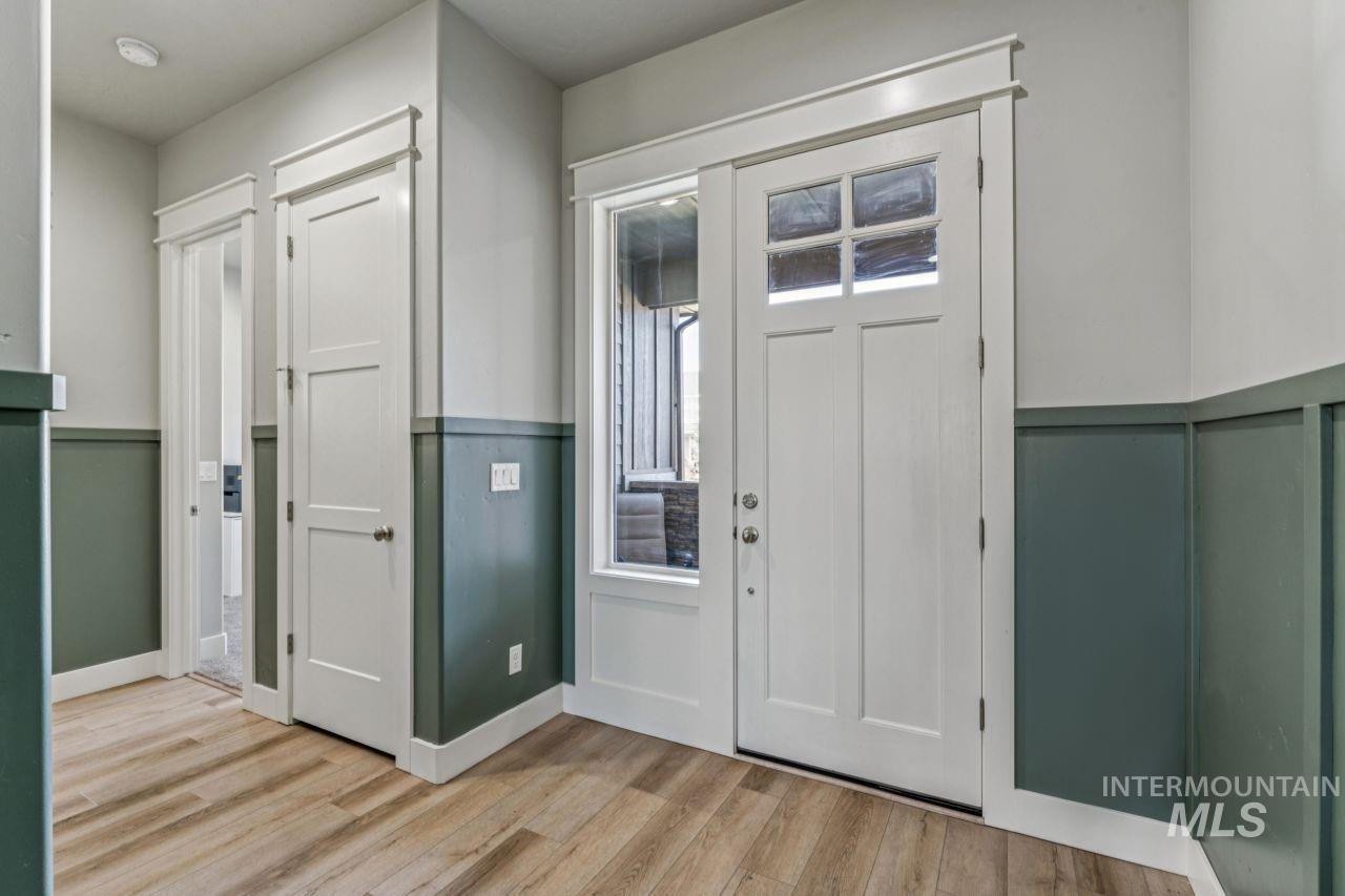 11095 Red Mountain Street, Caldwell, Idaho 83605, 3 Bedrooms, 2 Bathrooms, Residential For Sale, Price $575,000, 98979074