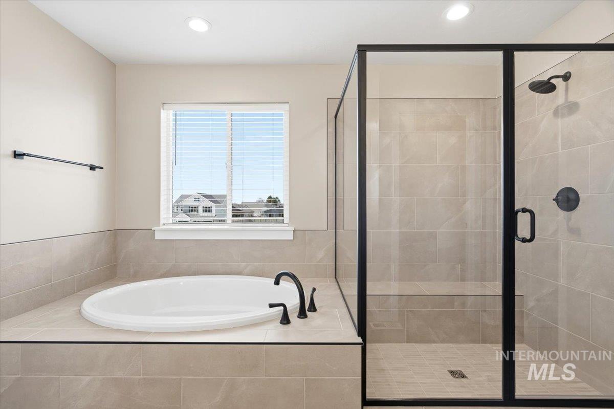 2317 N Asner Ave, Star, Idaho 83669, 5 Bedrooms, 4 Bathrooms, Residential For Sale, Price $674,990, 98979075