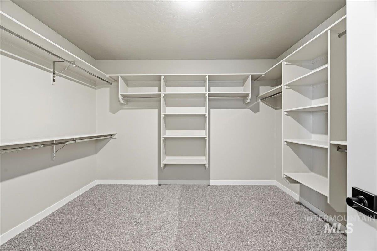 2317 N Asner Ave, Star, Idaho 83669, 5 Bedrooms, 4 Bathrooms, Residential For Sale, Price $674,990, 98979075