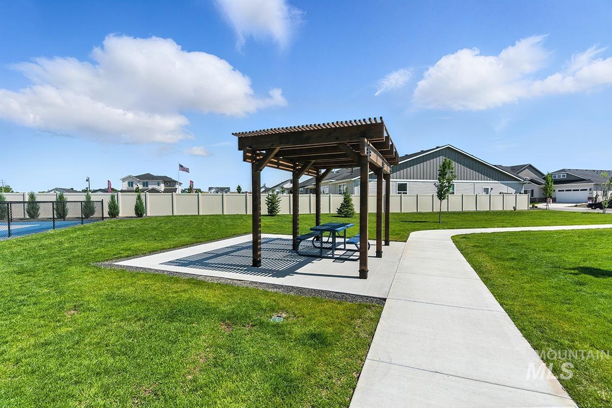 2317 N Asner Ave, Star, Idaho 83669, 5 Bedrooms, 4 Bathrooms, Residential For Sale, Price $674,990, 98979075