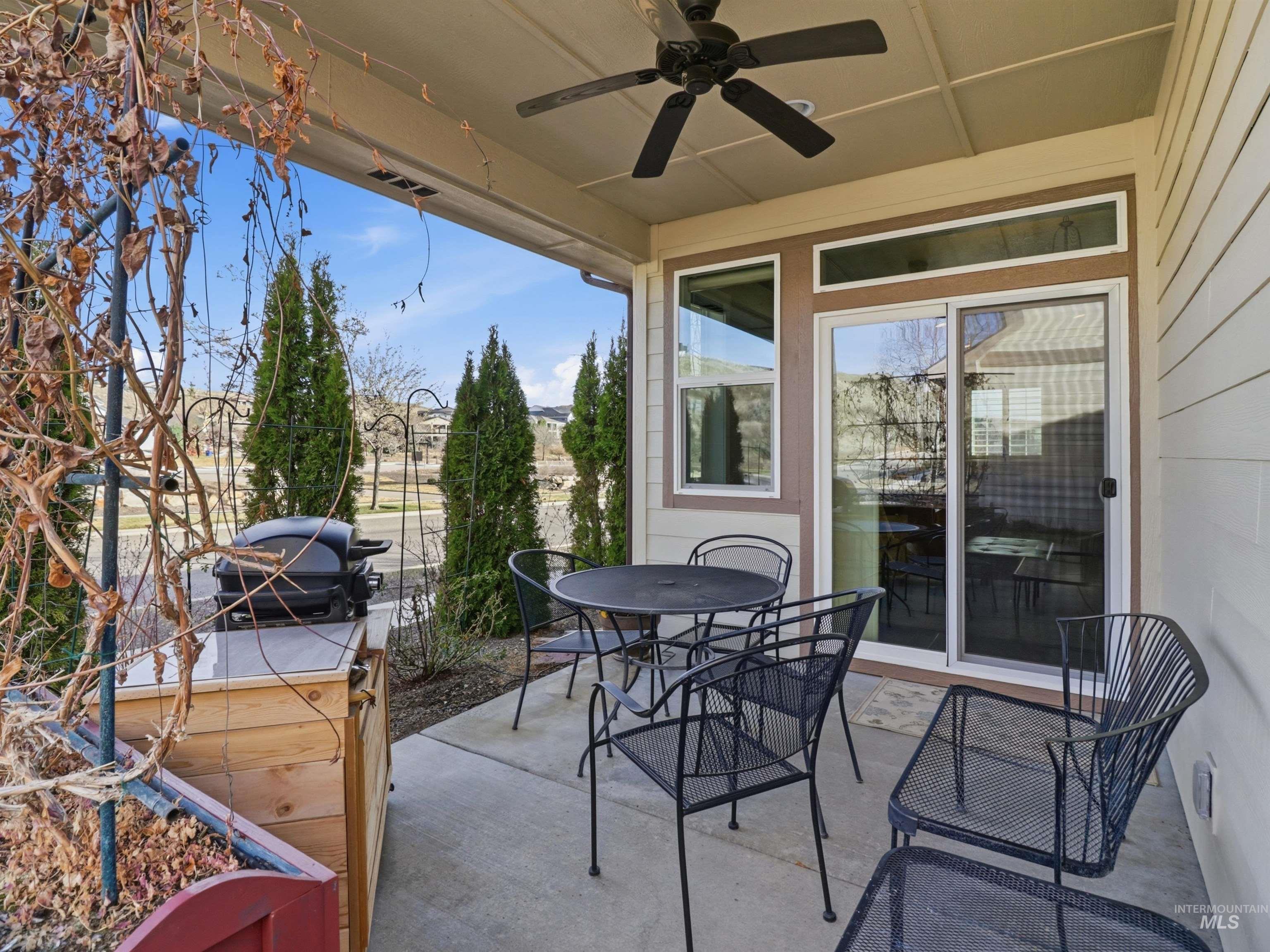 5824 W Tantallon St, Boise, Idaho 83714, 3 Bedrooms, 3 Bathrooms, Residential For Sale, Price $525,000, 98979076