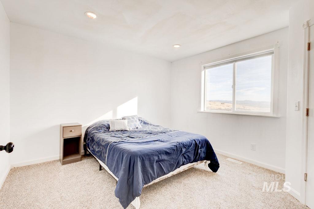 6354 E Panorama Dr, Idaho Falls, Idaho 83401, 4 Bedrooms, 3 Bathrooms, Residential For Sale, Price $538,000,MLS 98979078