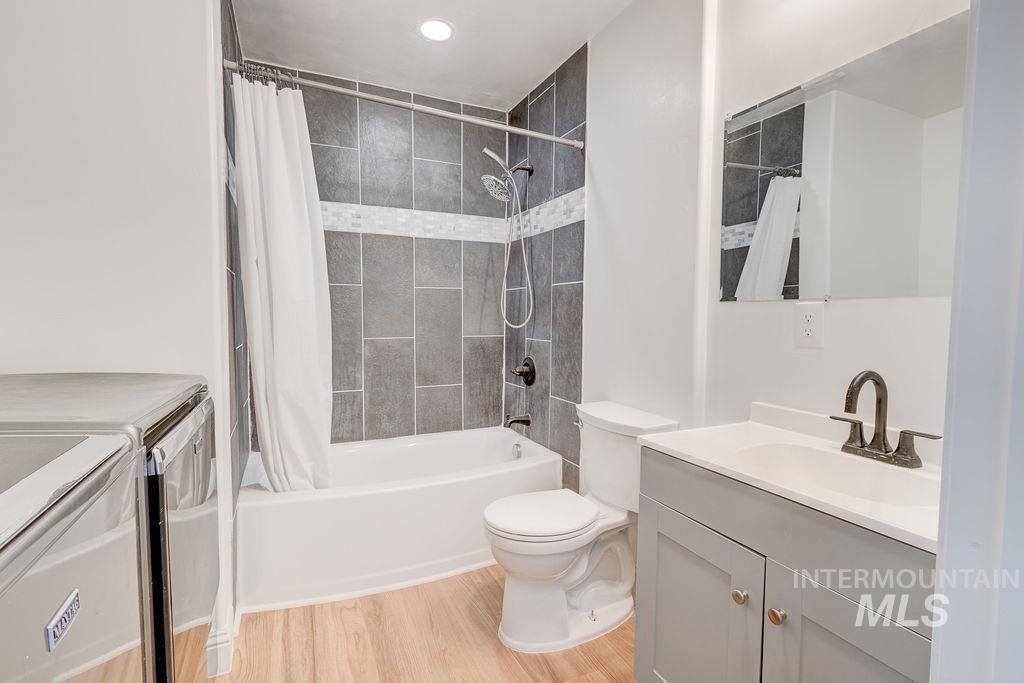 6354 E Panorama Dr, Idaho Falls, Idaho 83401, 4 Bedrooms, 3 Bathrooms, Residential For Sale, Price $538,000,MLS 98979078