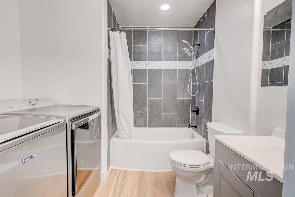 6354 E Panorama Dr, Idaho Falls, Idaho 83401, 4 Bedrooms, 3 Bathrooms, Residential For Sale, Price $538,000,MLS 98979078